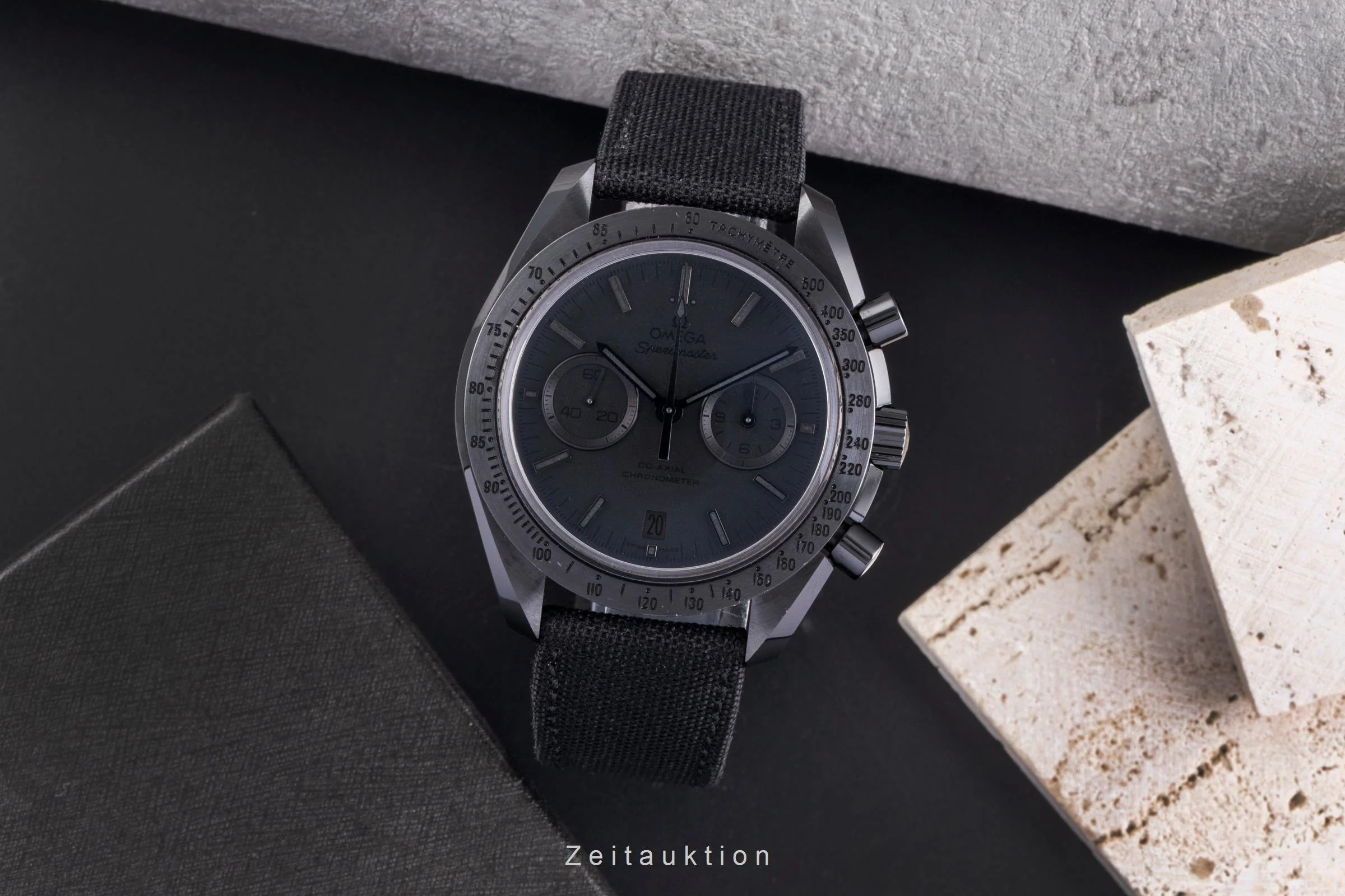 Omega Speedmaster Moonwatch chronograph ceramic automatic men's watch 311.92.44.51.01.005 LP: 13900EUR  [2505191] - Image 4