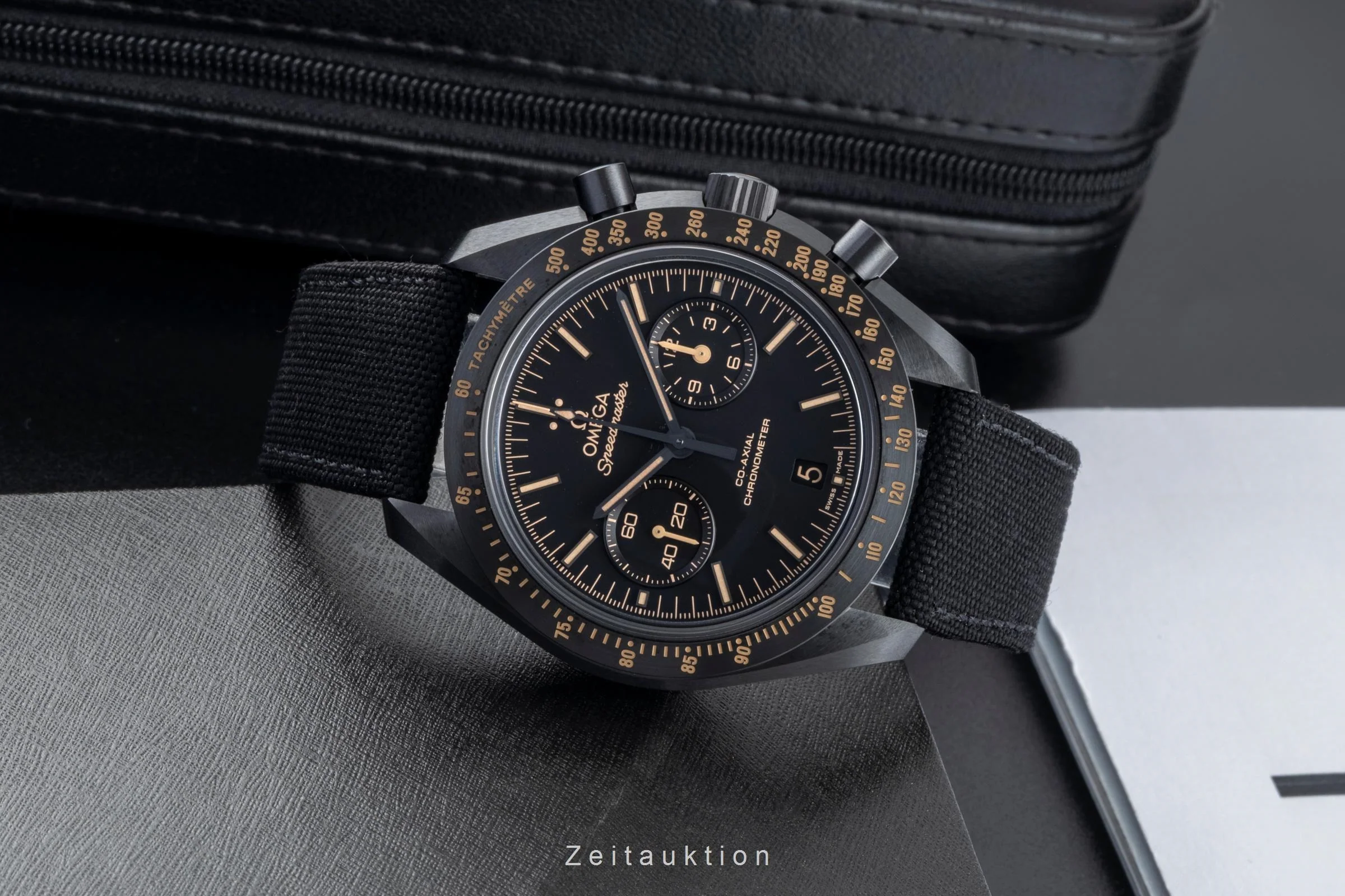 Omega Speedmaster Moonwatch chronograph ceramic automatic men's watch 311.92.44.51.01.006 LP: 13900EUR  [2506388] - Image 3