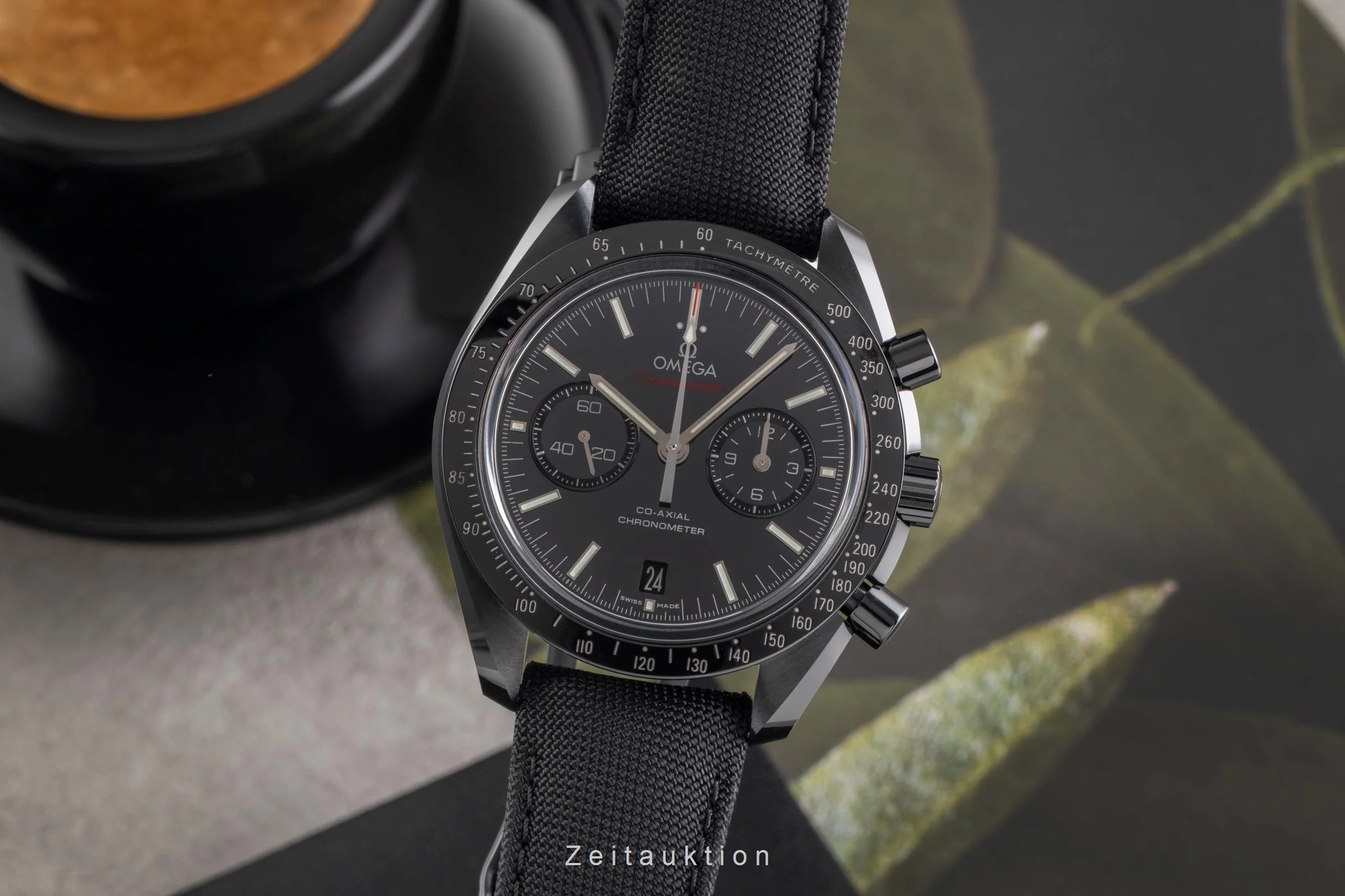 Omega Speedmaster Moonwatch chronograph ceramic automatic men's watch 311.92.44.51.01.007 LP: 13900EUR  [2503506] - Image 2