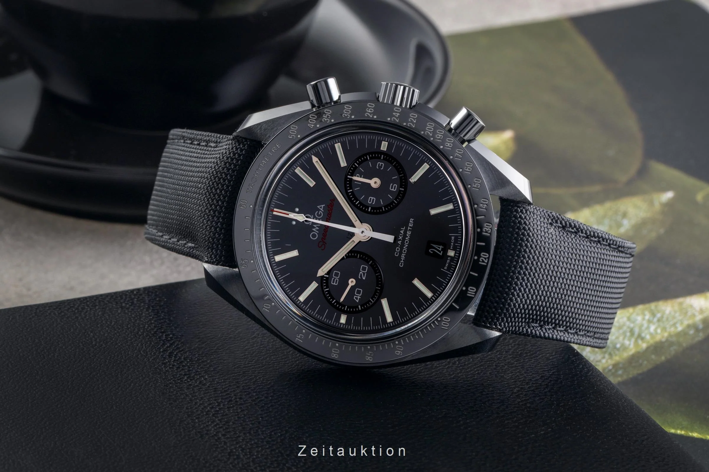 Omega Speedmaster Moonwatch chronograph ceramic automatic men's watch 311.92.44.51.01.007 LP: 13900EUR  [2503506] - Image 3