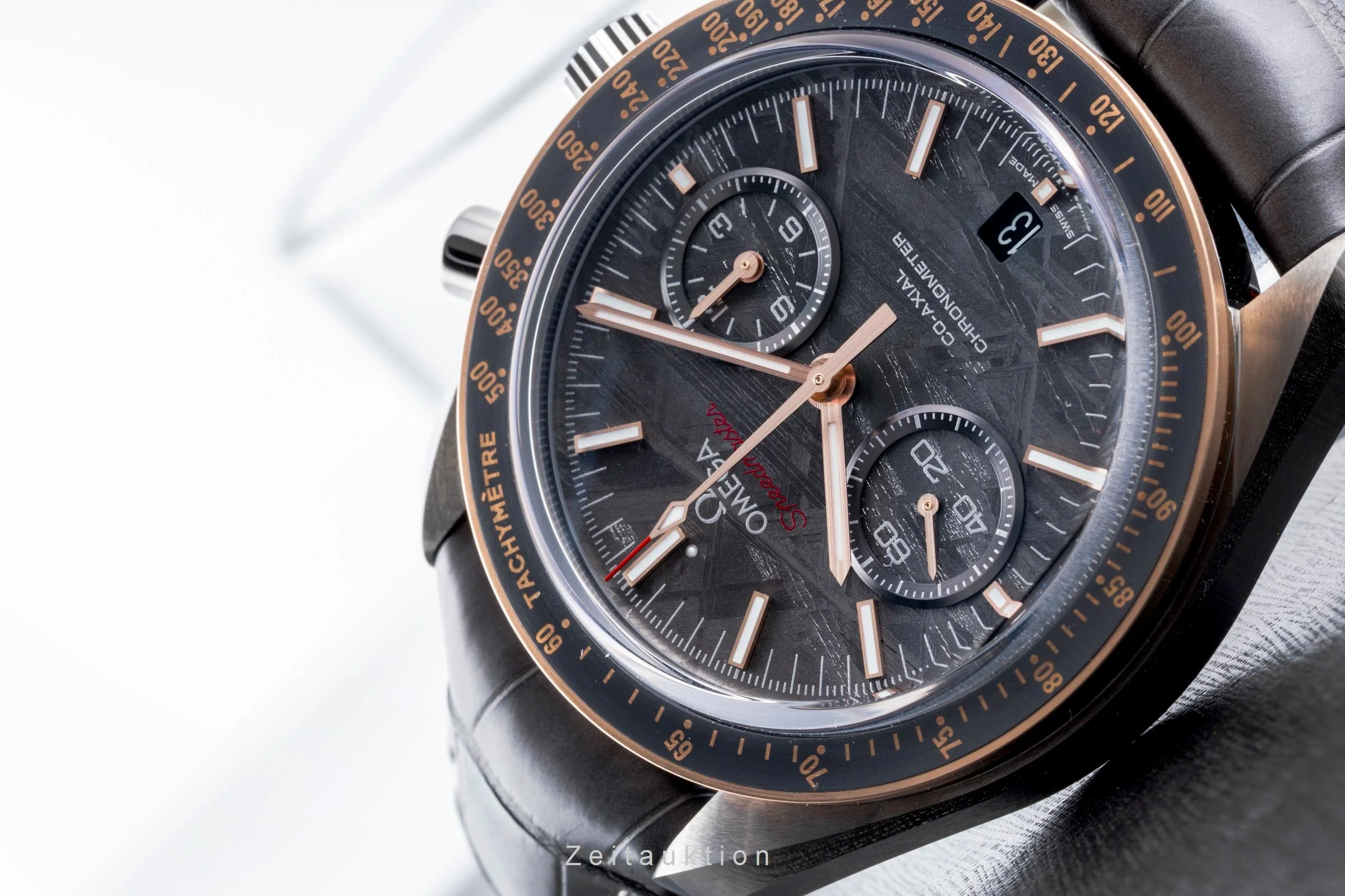 Omega Speedmaster Moonwatch chronograph ceramic / gold automatic men's watch 311.63.44.51.99.001 LP: 15900EUR  [2506570] - Image 16