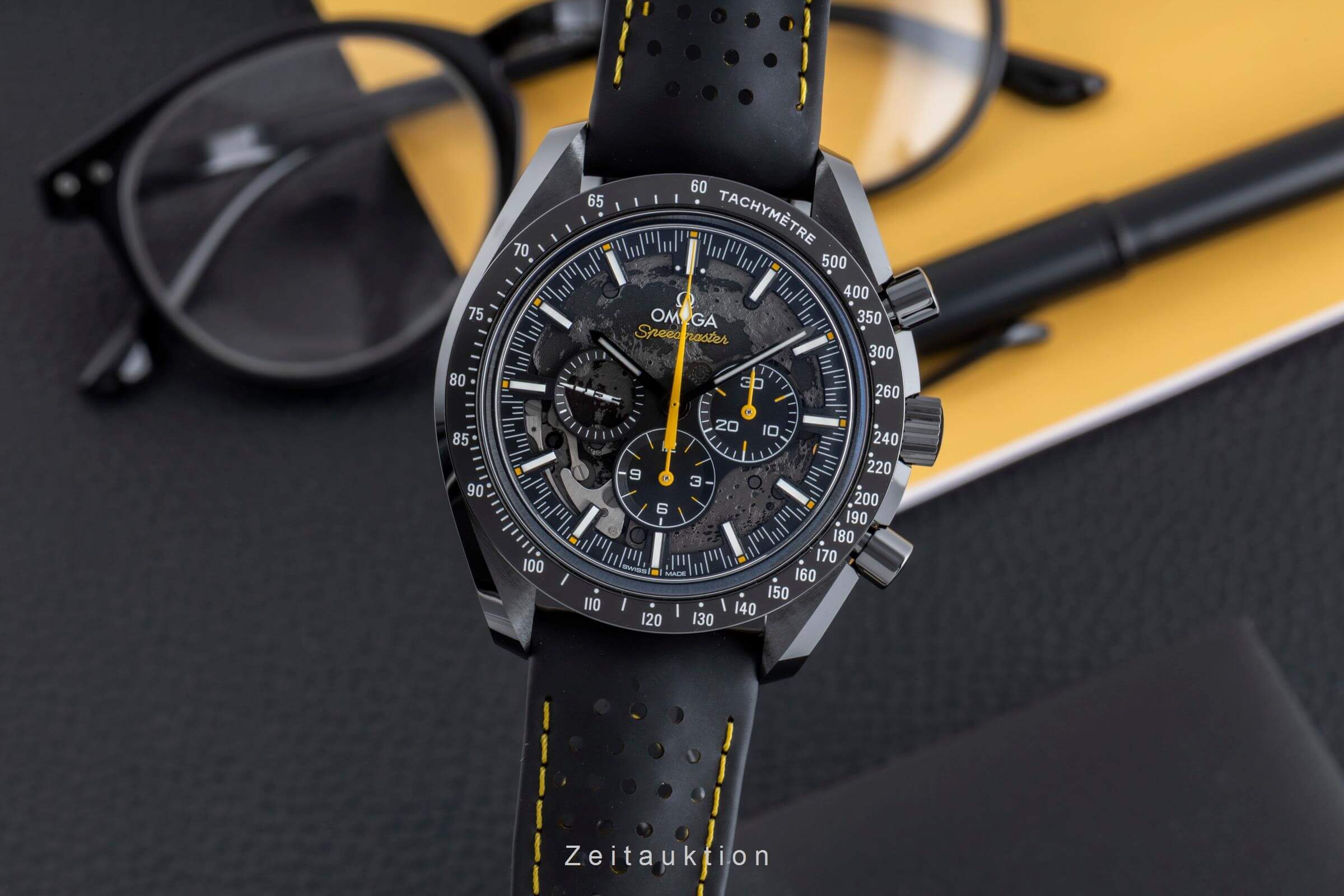 Omega Speedmaster Moonwatch chronograph ceramic manual winding men's watch 310.92.44.50.01.001 LP: 15500EUR  [2502488] - Image 2