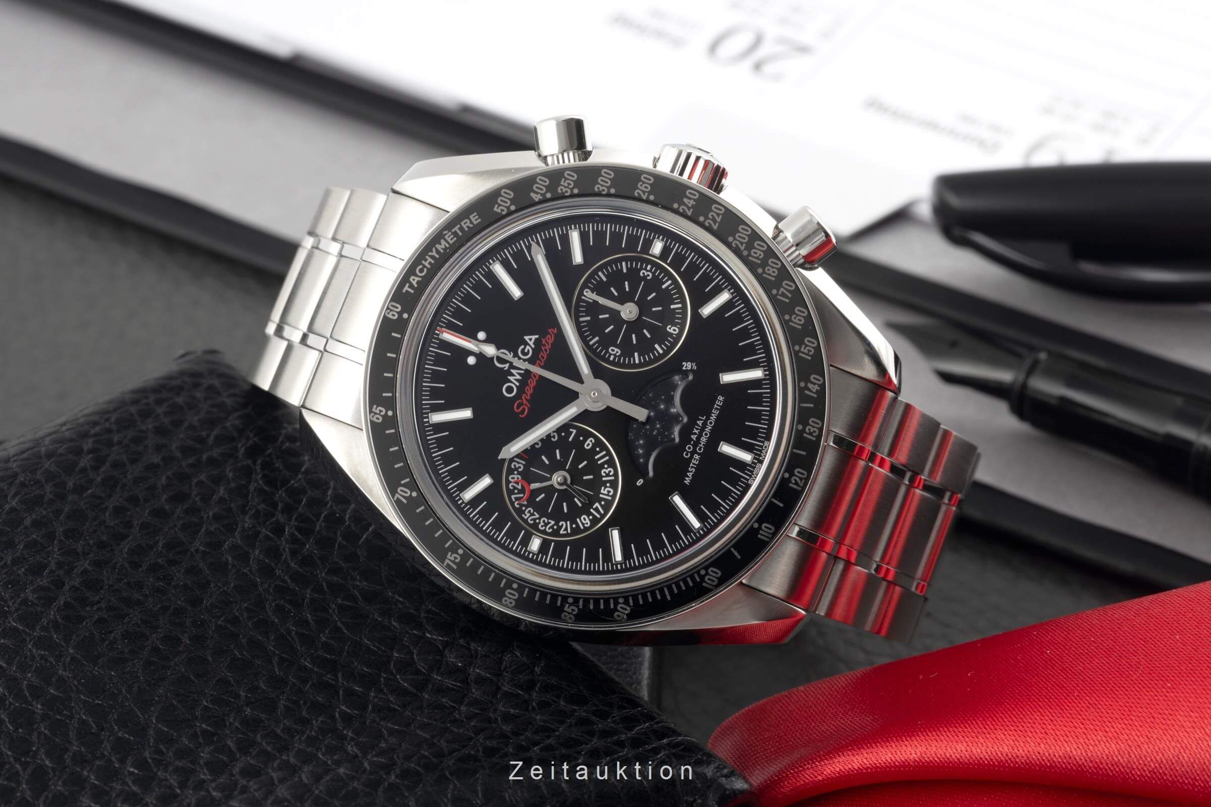 Omega Speedmaster Moonwatch chronograph steel automatic men's watch 304.30.44.52.01.001 LP: 12600EUR  [2500745] - Image 3