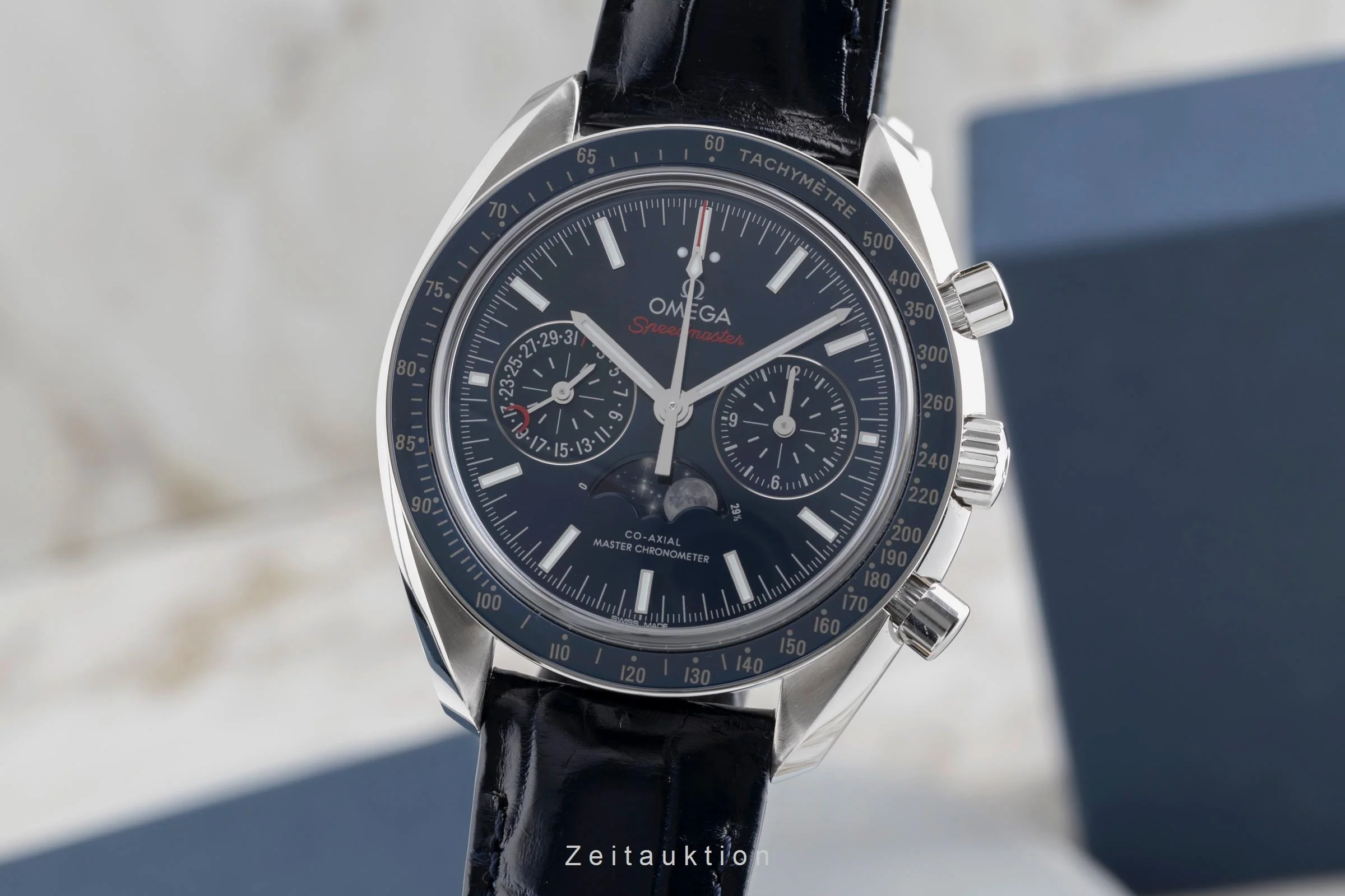 Omega Speedmaster Moonwatch chronograph steel automatic men's watch 304.33.44.52.03.001 LP: 12200EUR  [2503243] - Image 2