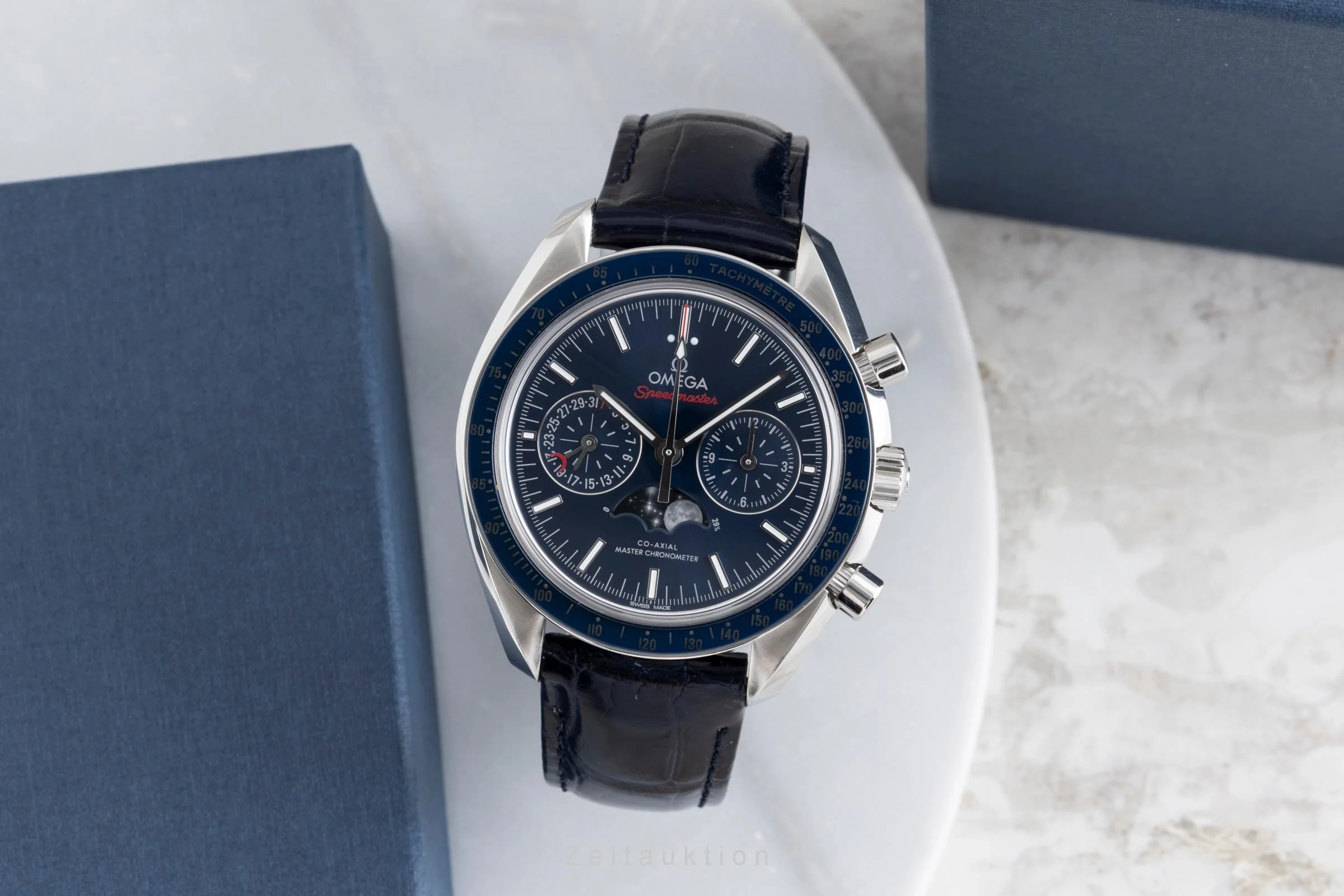 Omega Speedmaster Moonwatch chronograph steel automatic men's watch 304.33.44.52.03.001 LP: 12200EUR  [2503243] - Image 4