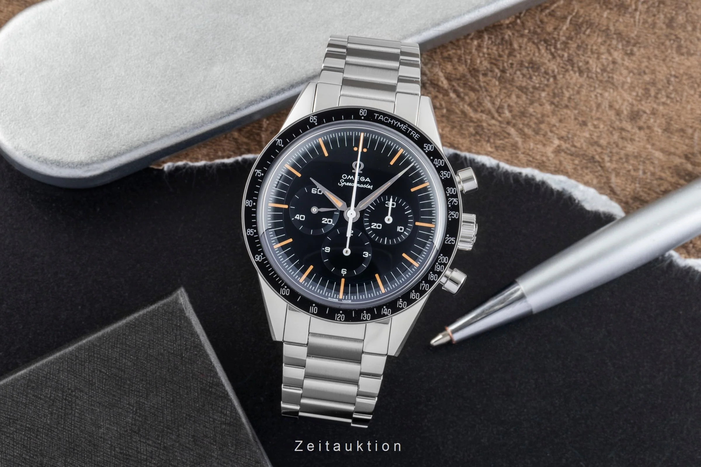 Omega Speedmaster Moonwatch chronograph steel manual winding men's watch 310.30.40.50.06.001 LP: 8600EUR  [2507165] - Image 4