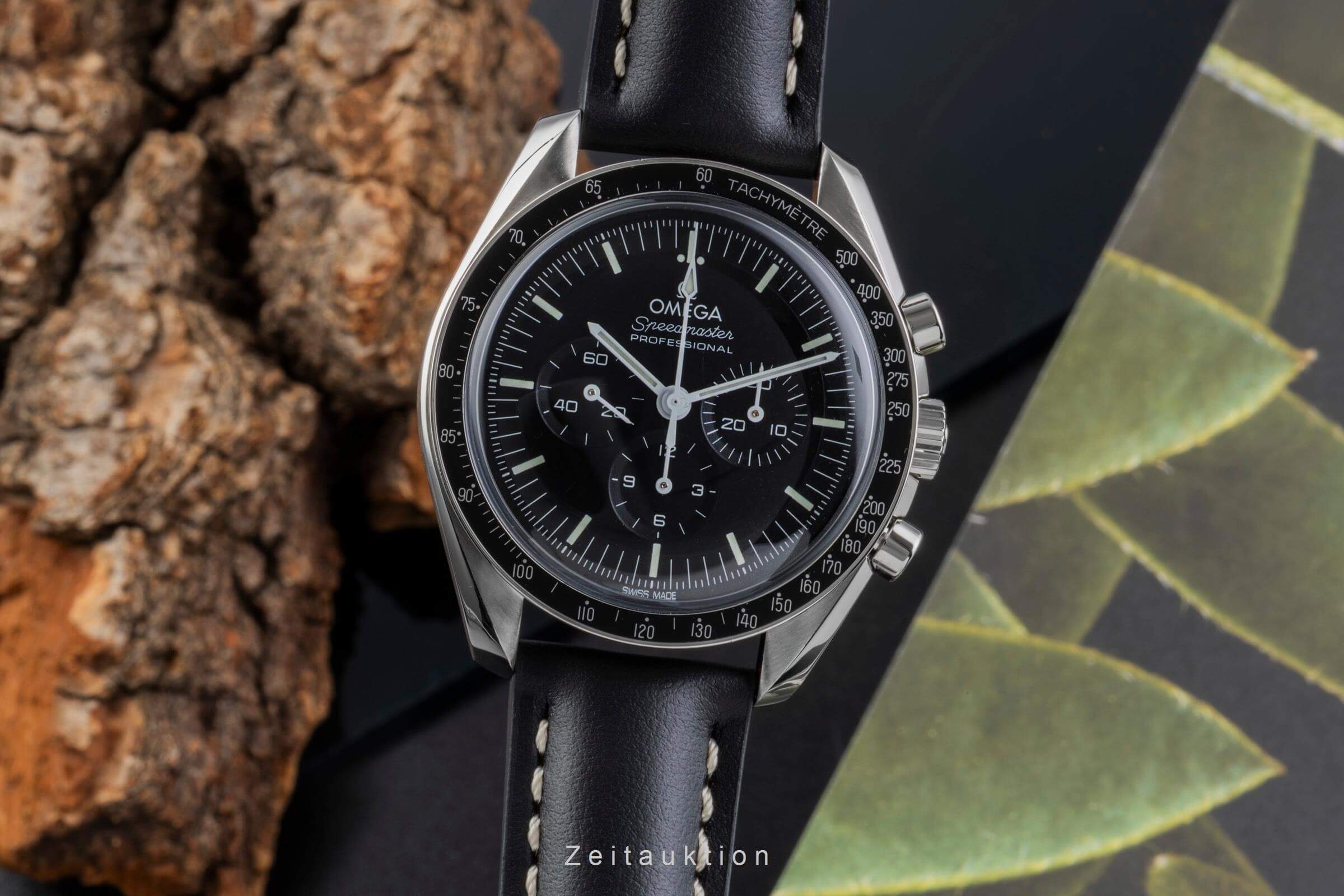 Omega Speedmaster Moonwatch chronograph steel manual winding men's watch 310.30.42.50.01.001  [2501873] - Image 2