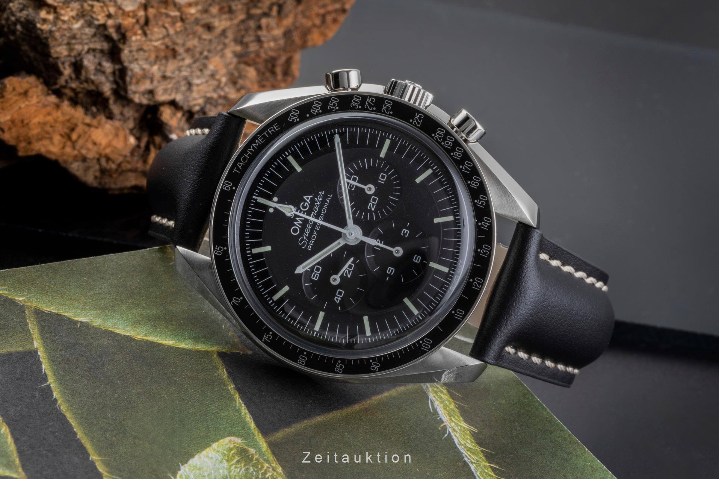 Omega Speedmaster Moonwatch chronograph steel manual winding men's watch 310.30.42.50.01.001  [2501873] - Image 3