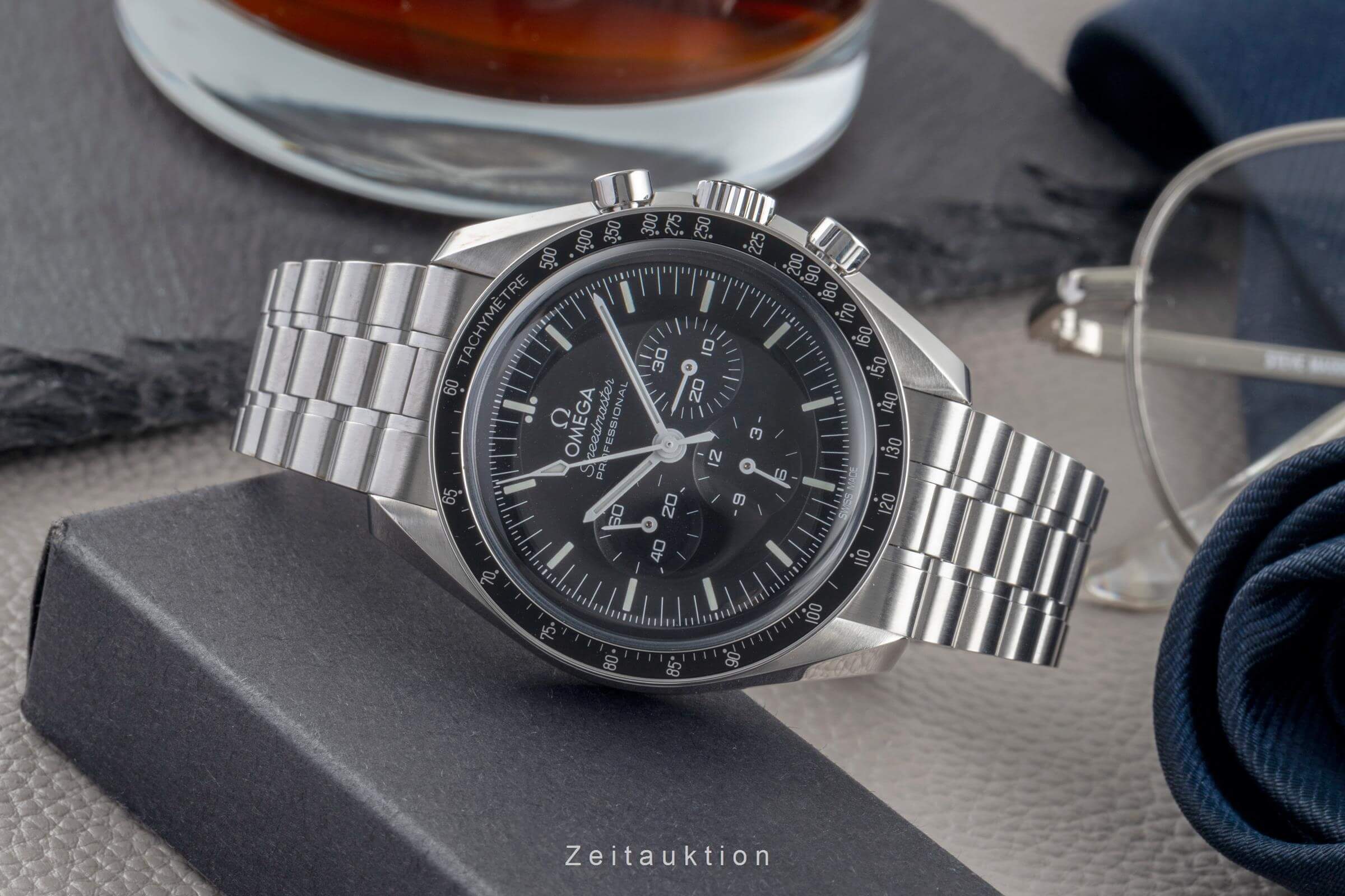 Omega Speedmaster Moonwatch chronograph steel manual winding men's watch 310.30.42.50.01.001 LP: 7600EUR  [2502437] - Image 3