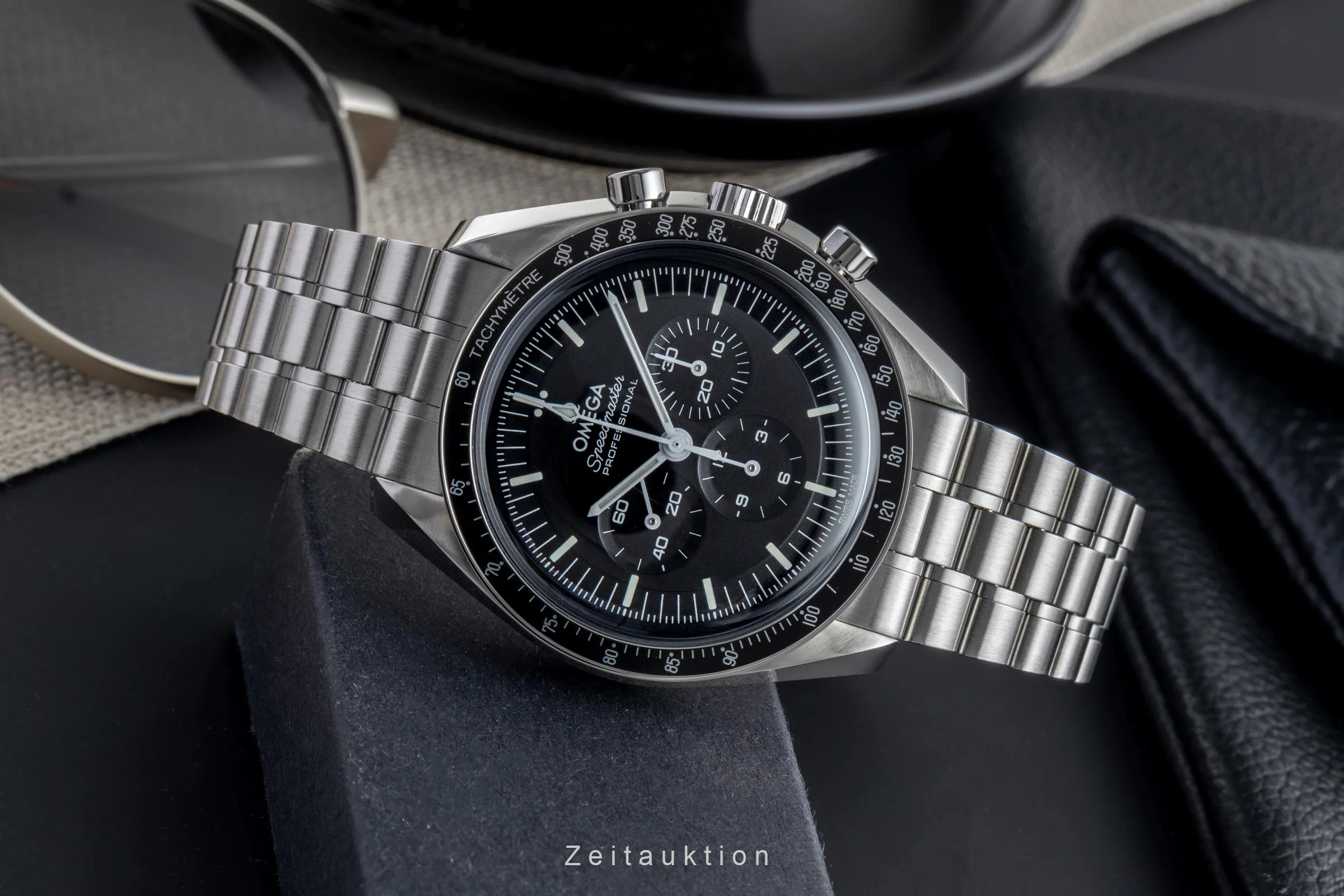 Omega Speedmaster Moonwatch chronograph steel manual winding men's watch 310.30.42.50.01.001 LP: 7600EUR  [2505532] - Image 3