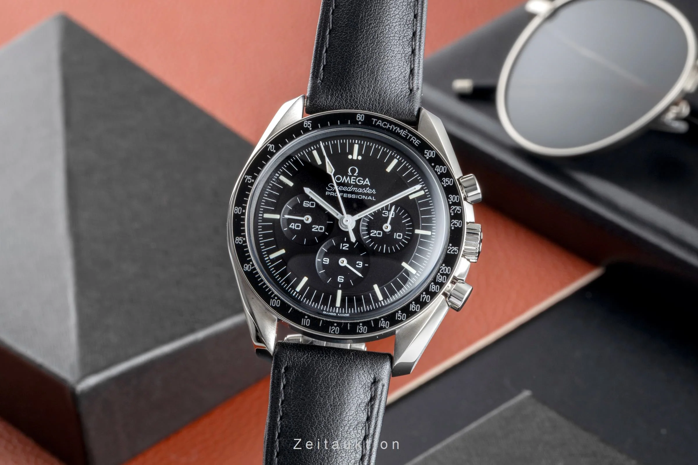 Omega Speedmaster Moonwatch chronograph steel manual winding men's watch 310.30.42.50.01.001 LP: 7200EUR  [2507545] - Image 2