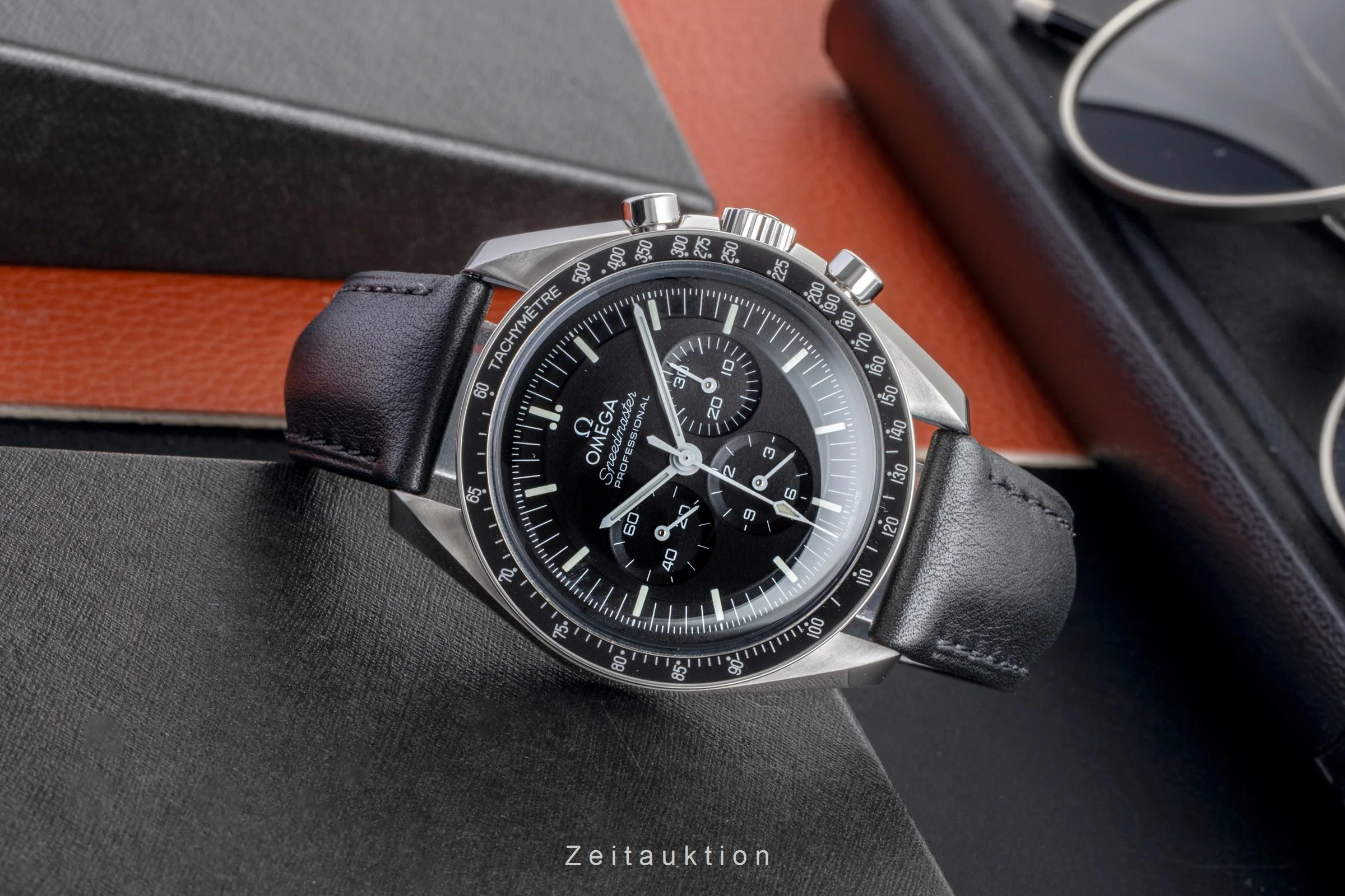 Omega Speedmaster Moonwatch chronograph steel manual winding men's watch 310.30.42.50.01.001 LP: 7200EUR  [2507545] - Image 3