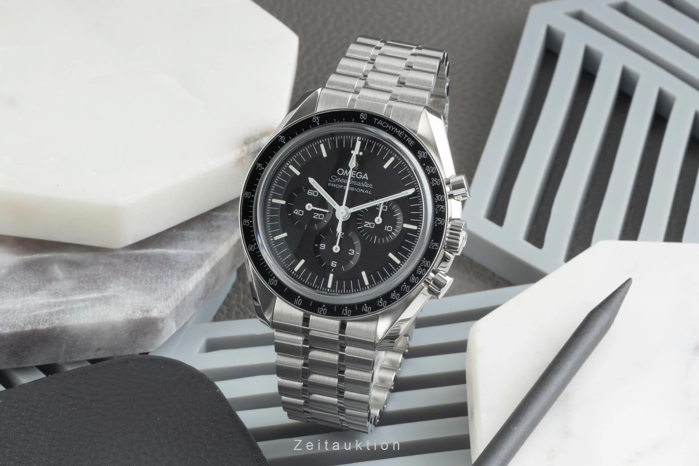 Omega Speedmaster Moonwatch chronograph steel manual winding men's watch 310.30.42.50.01.002 LP: 8700EUR  [2401440] - Image 3