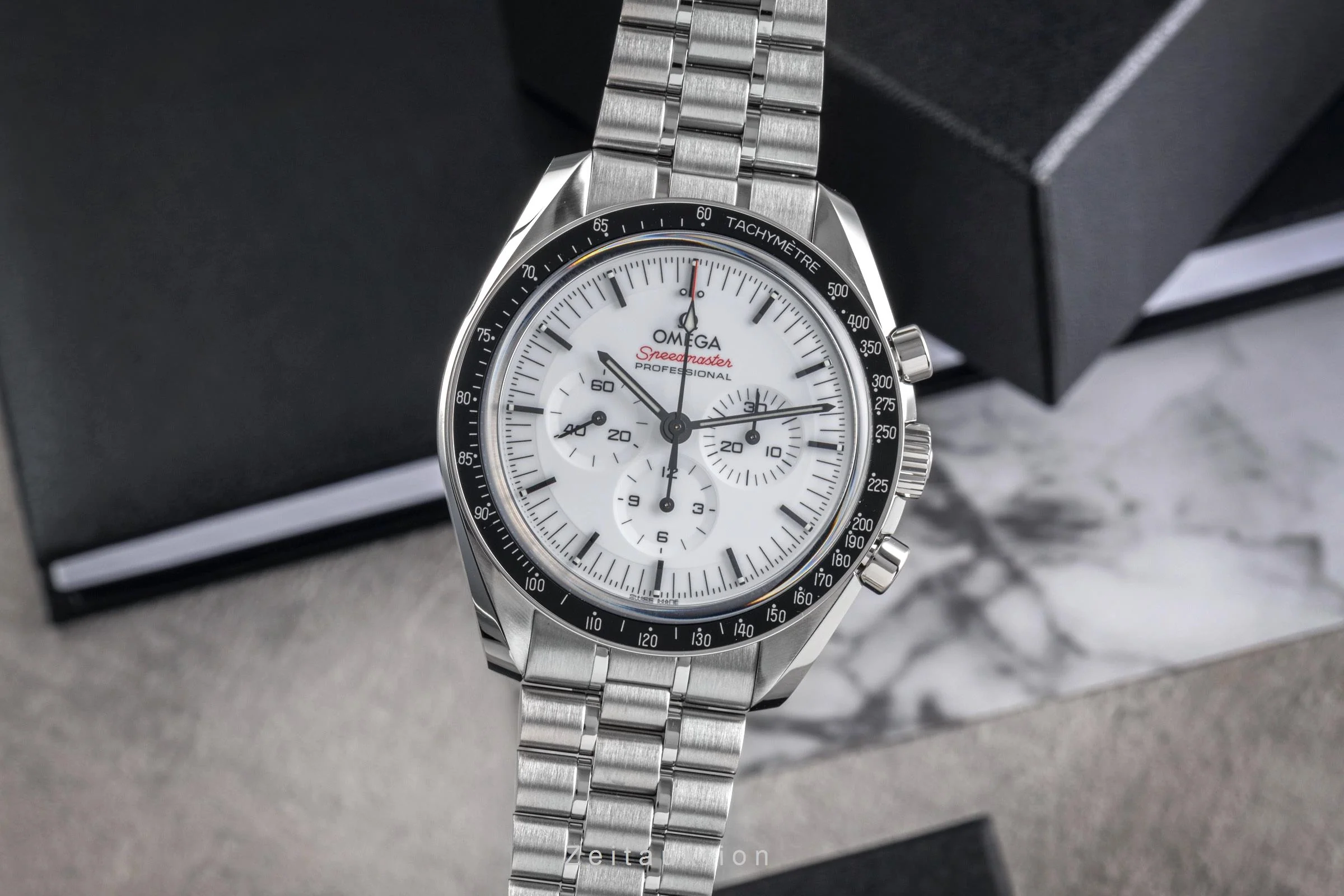 Omega Speedmaster Moonwatch chronograph steel manual winding men's watch 310.30.42.50.04.001 LP: 8800EUR  [2504073] - Image 2