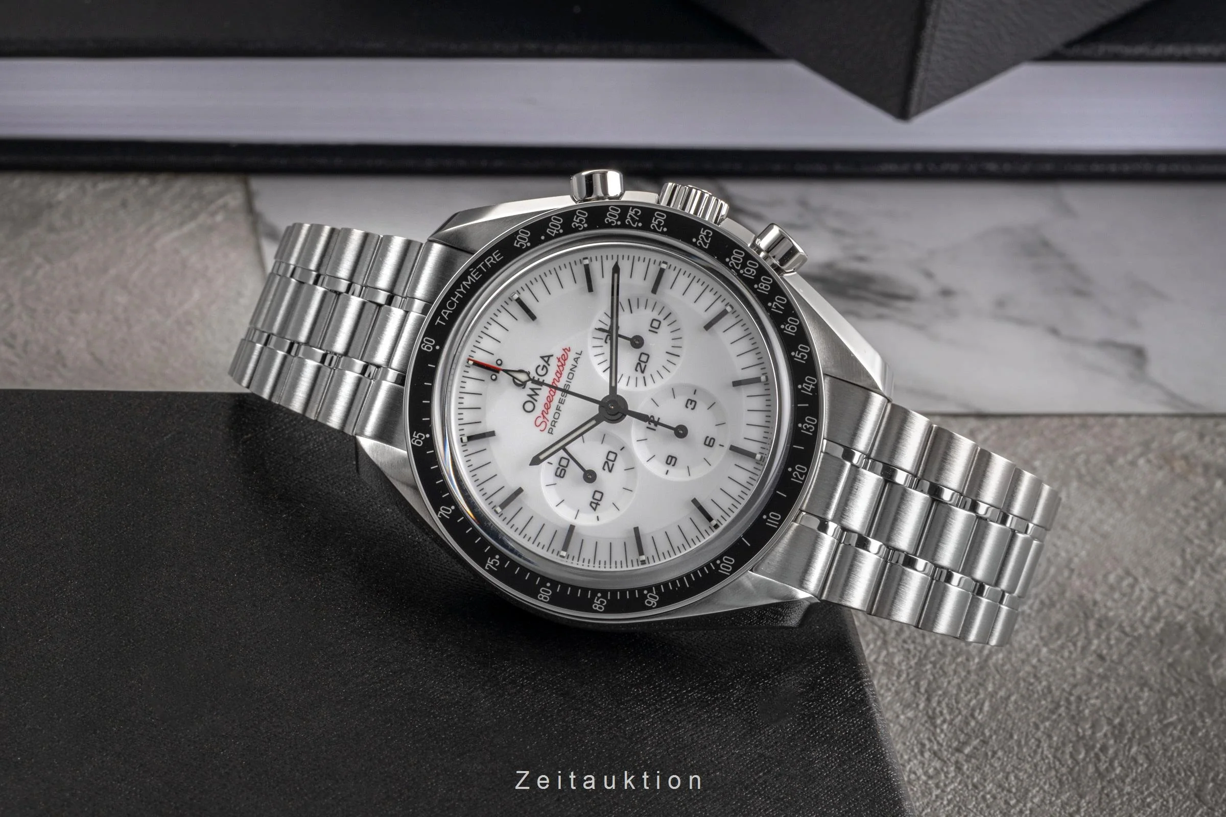 Omega Speedmaster Moonwatch chronograph steel manual winding men's watch 310.30.42.50.04.001 LP: 8800EUR  [2504073] - Image 3