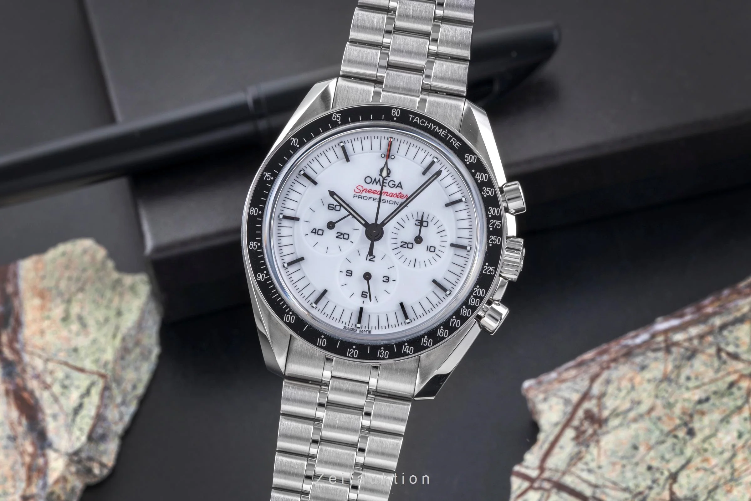 Omega Speedmaster Moonwatch chronograph steel manual winding men's watch 310.30.42.50.04.001  [2506261] - Image 2