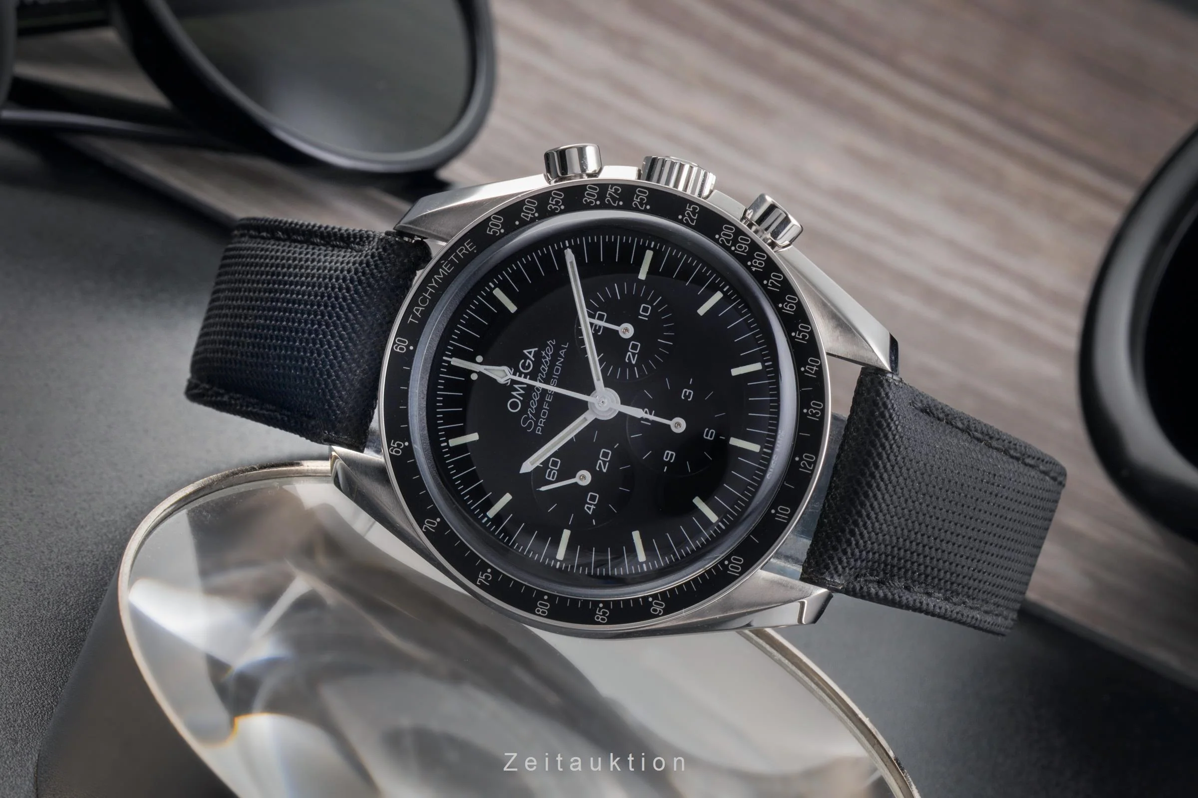 Omega Speedmaster Moonwatch chronograph steel manual winding men's watch 310.32.42.50.01.001  [2504276] - Image 3