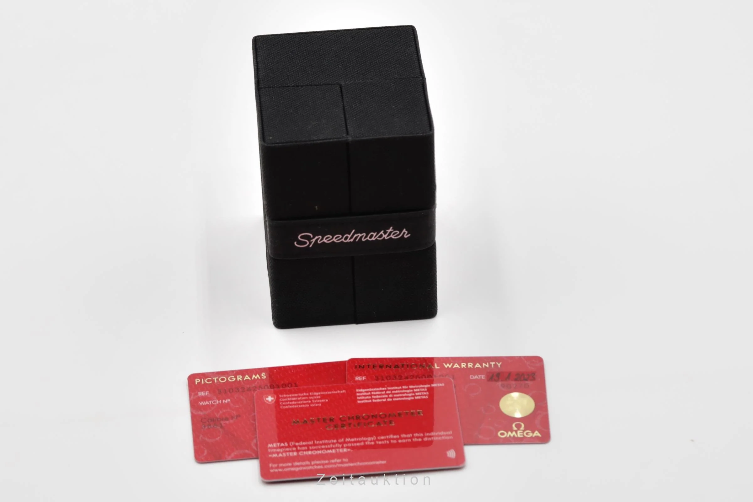 Omega Speedmaster Moonwatch chronograph steel manual winding men's watch 310.32.42.50.01.001  [2504276] - Image 9