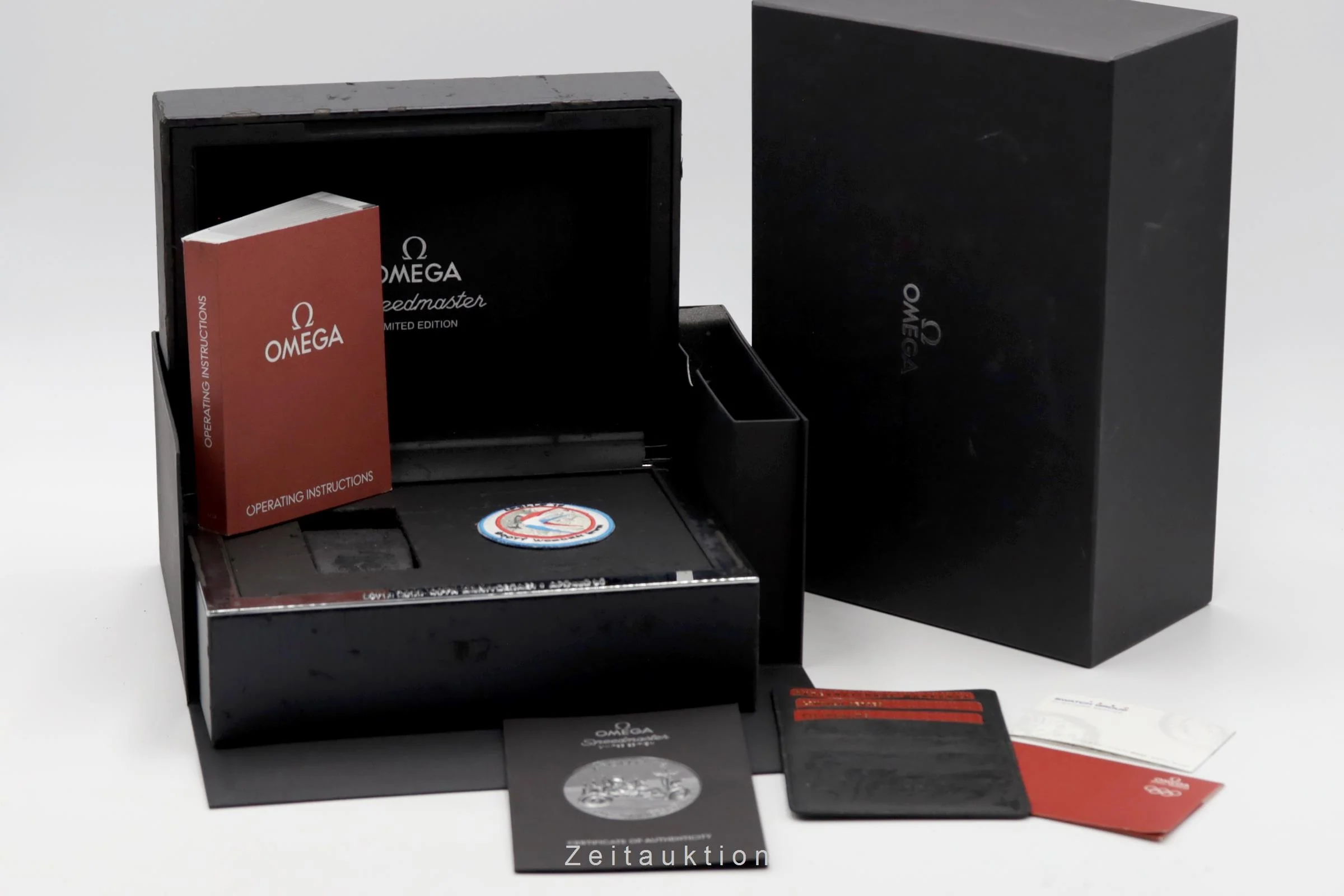 Omega Speedmaster Moonwatch chronograph steel manual winding men's watch 311.30.42.30.01.003 Limited  [2505187] - Image 9