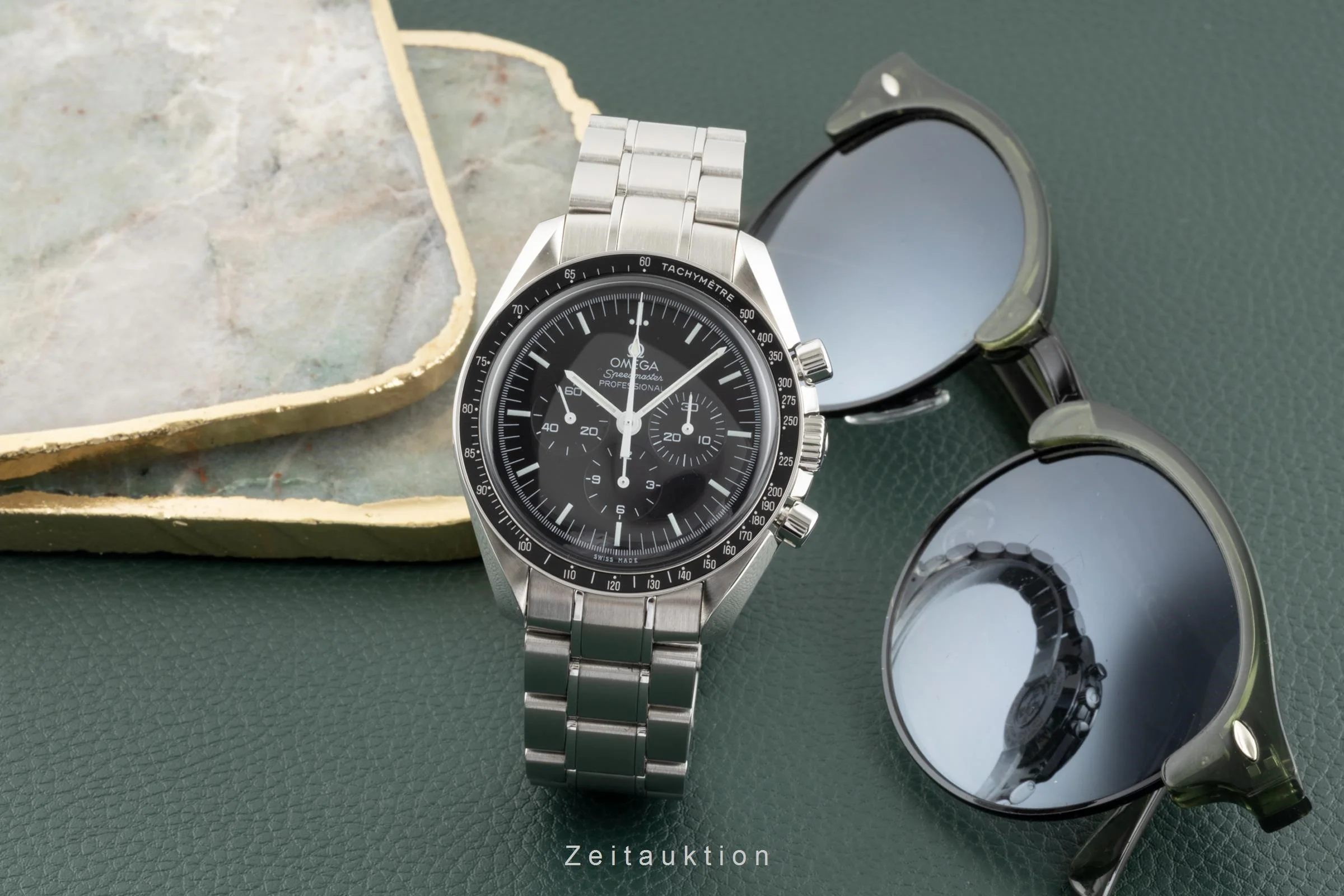 Omega Speedmaster Moonwatch chronograph steel manual winding men's watch 311.30.42.30.01.005 LP: 7600EUR  [2304427] - Image 3