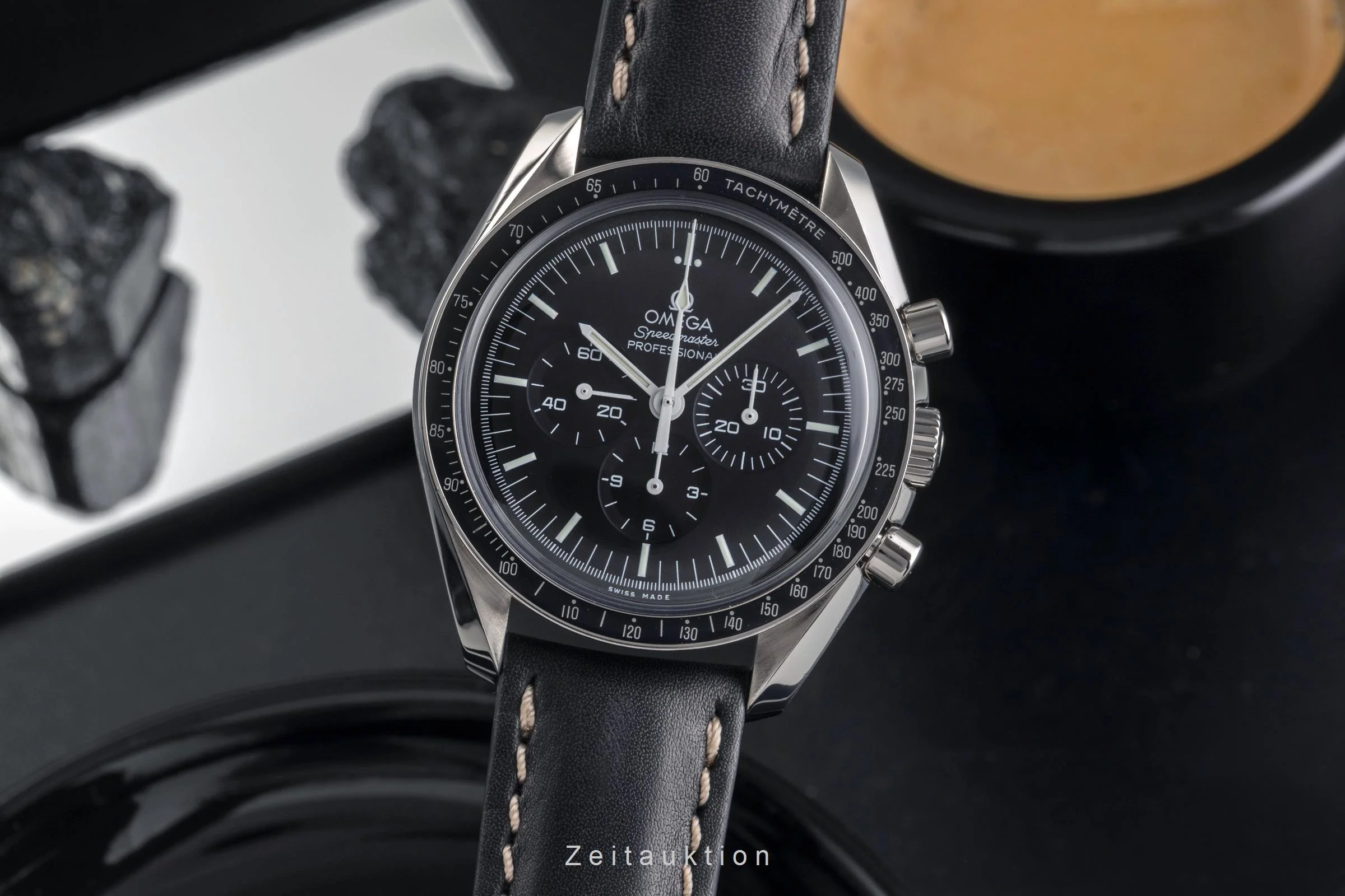 Omega Speedmaster Moonwatch chronograph steel manual winding men's watch 311.30.42.30.01.005  [2503817] - Image 2