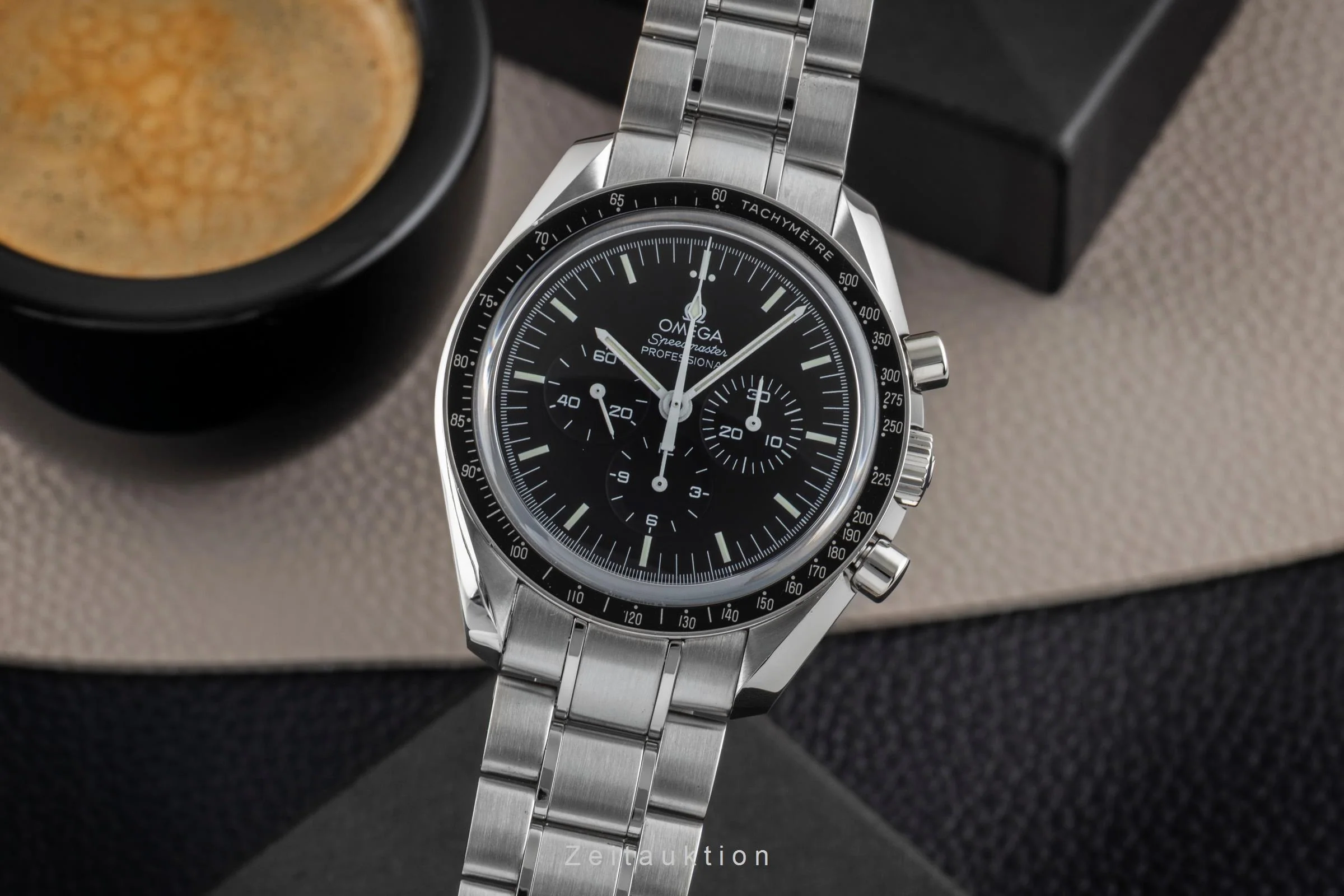 Omega Speedmaster Moonwatch chronograph steel manual winding men's watch 311.30.42.30.01.006 LP: 8700EUR  [2600563] - Image 2
