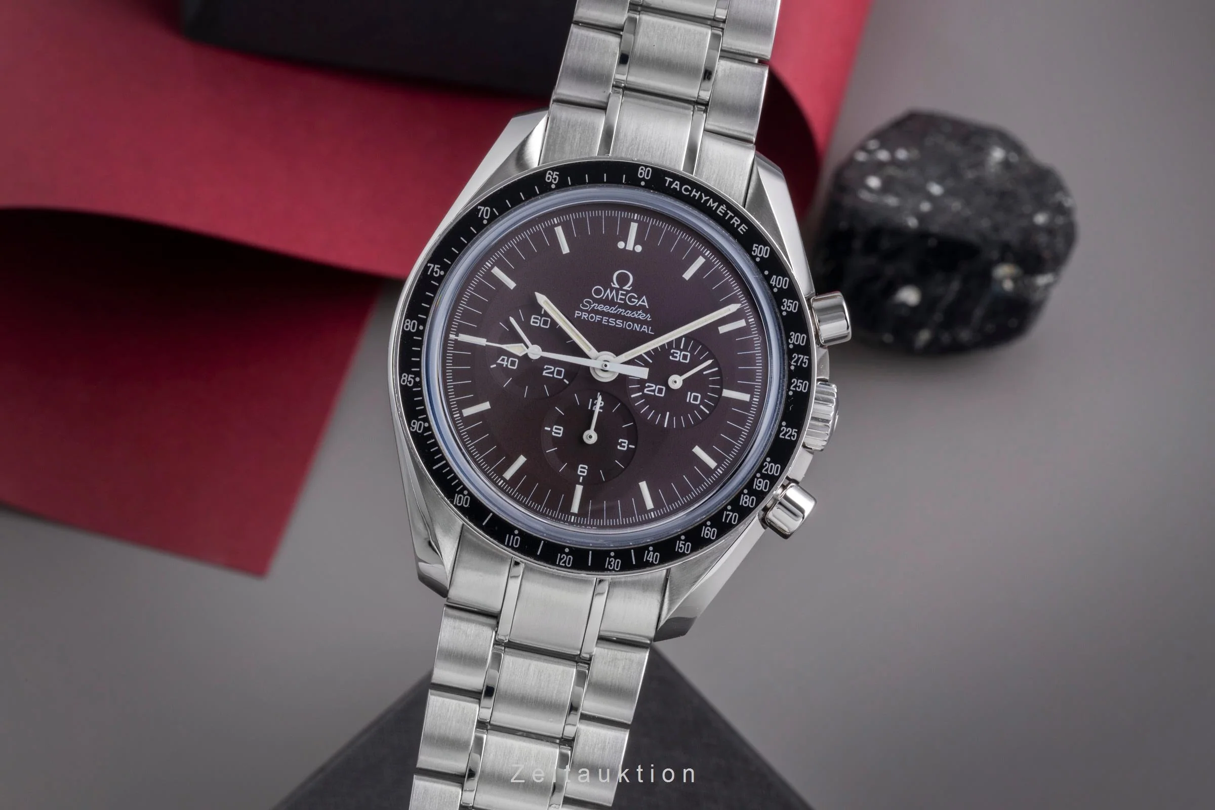 Omega Speedmaster Moonwatch chronograph steel manual winding men's watch 311.30.42.30.13.001  [2507189] - Image 2
