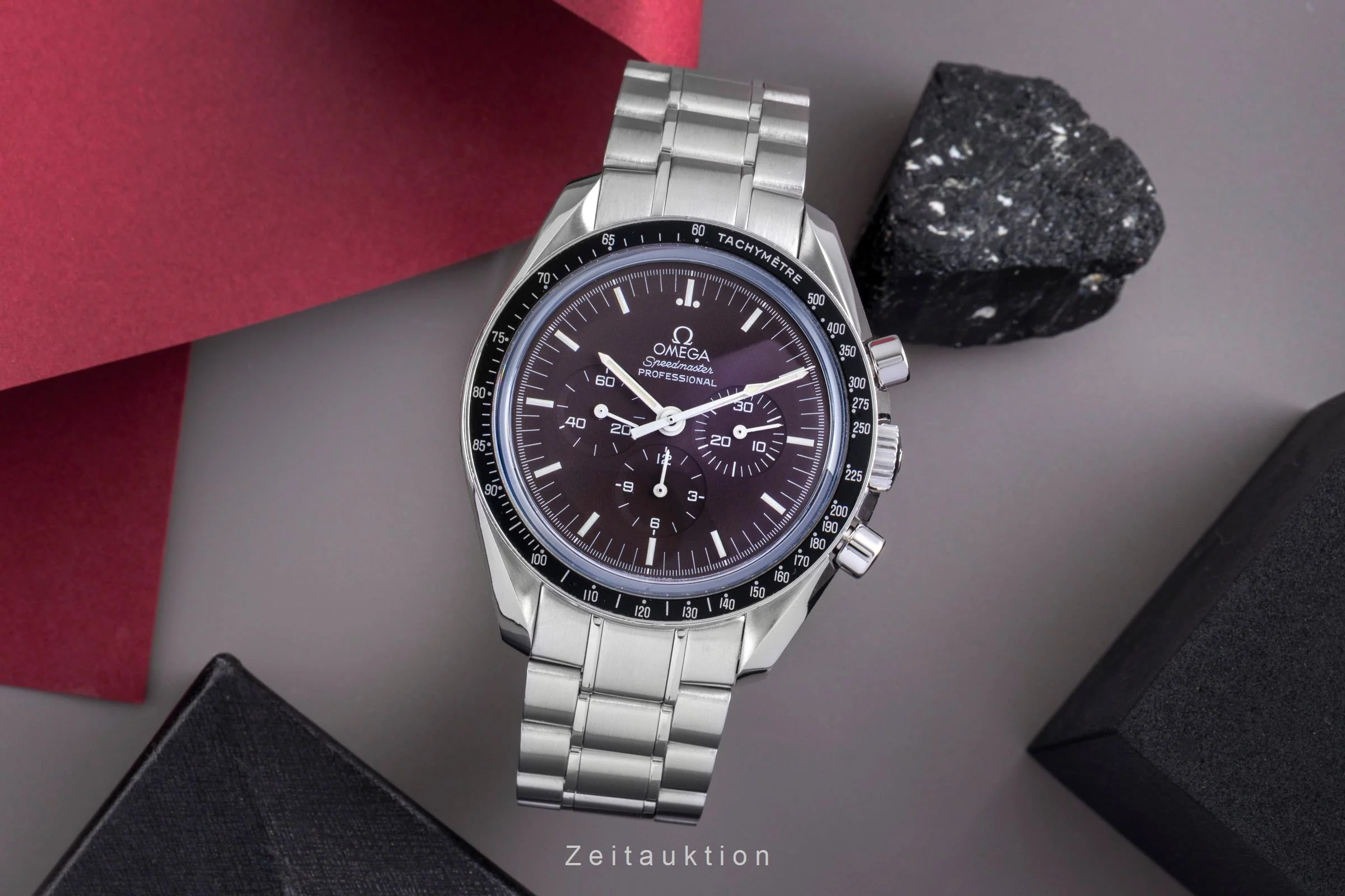 Omega Speedmaster Moonwatch chronograph steel manual winding men's watch 311.30.42.30.13.001  [2507189] - Image 4