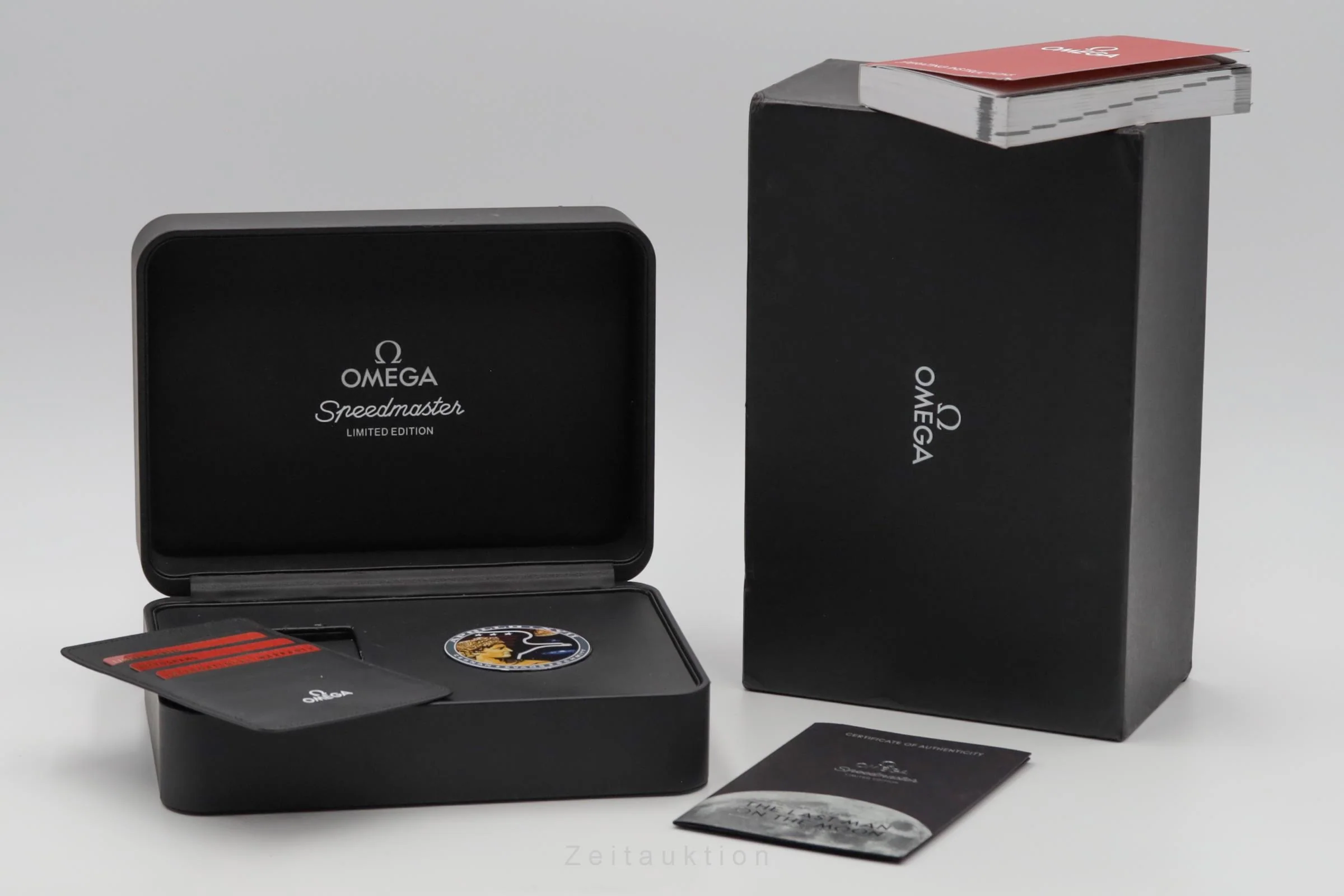 Omega Speedmaster Moonwatch chronograph steel manual winding men's watch 311.30.42.30.99.002 Limited  [2503713] - Image 9