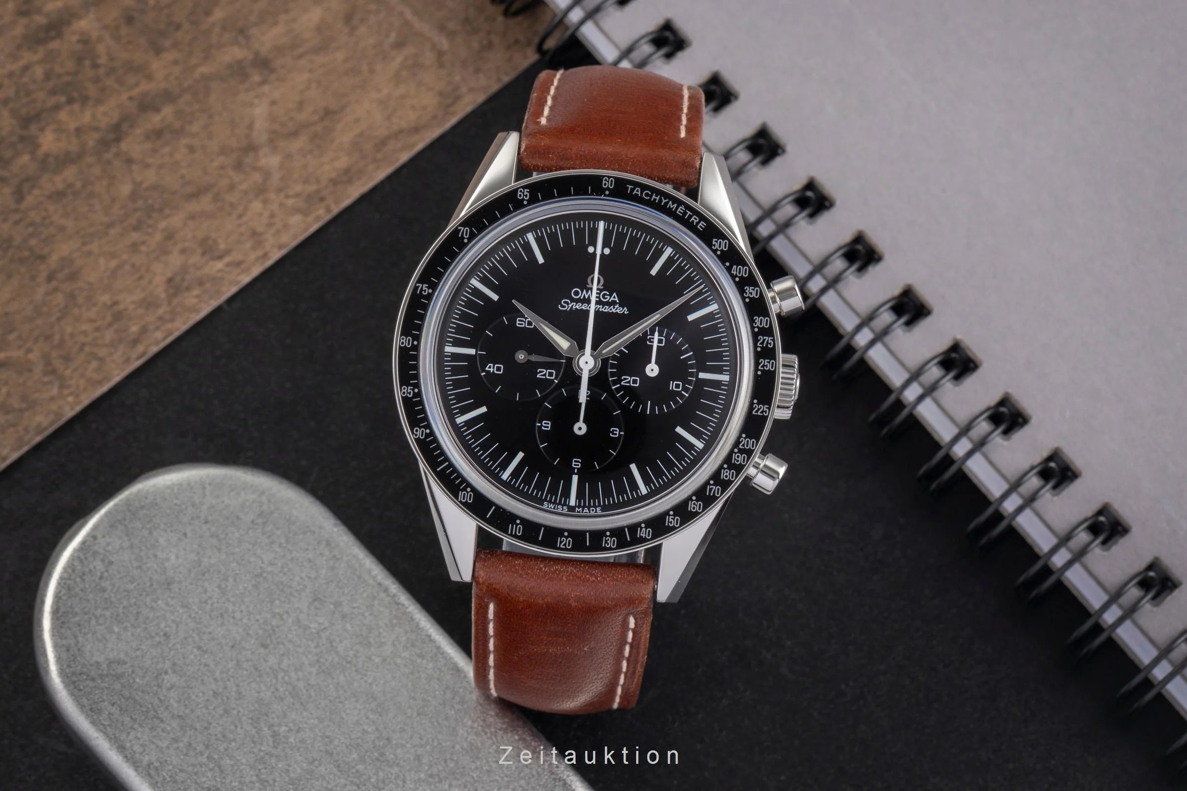 Omega Speedmaster Moonwatch chronograph steel manual winding men's watch 311.32.40.30.01.001  [2502819] - Image 4