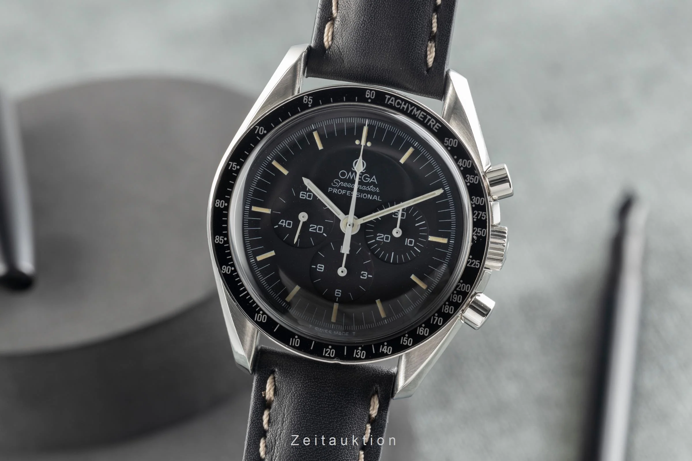 Omega Speedmaster Moonwatch chronograph steel manual winding men's watch 345.0808  [2503971] - Image 2