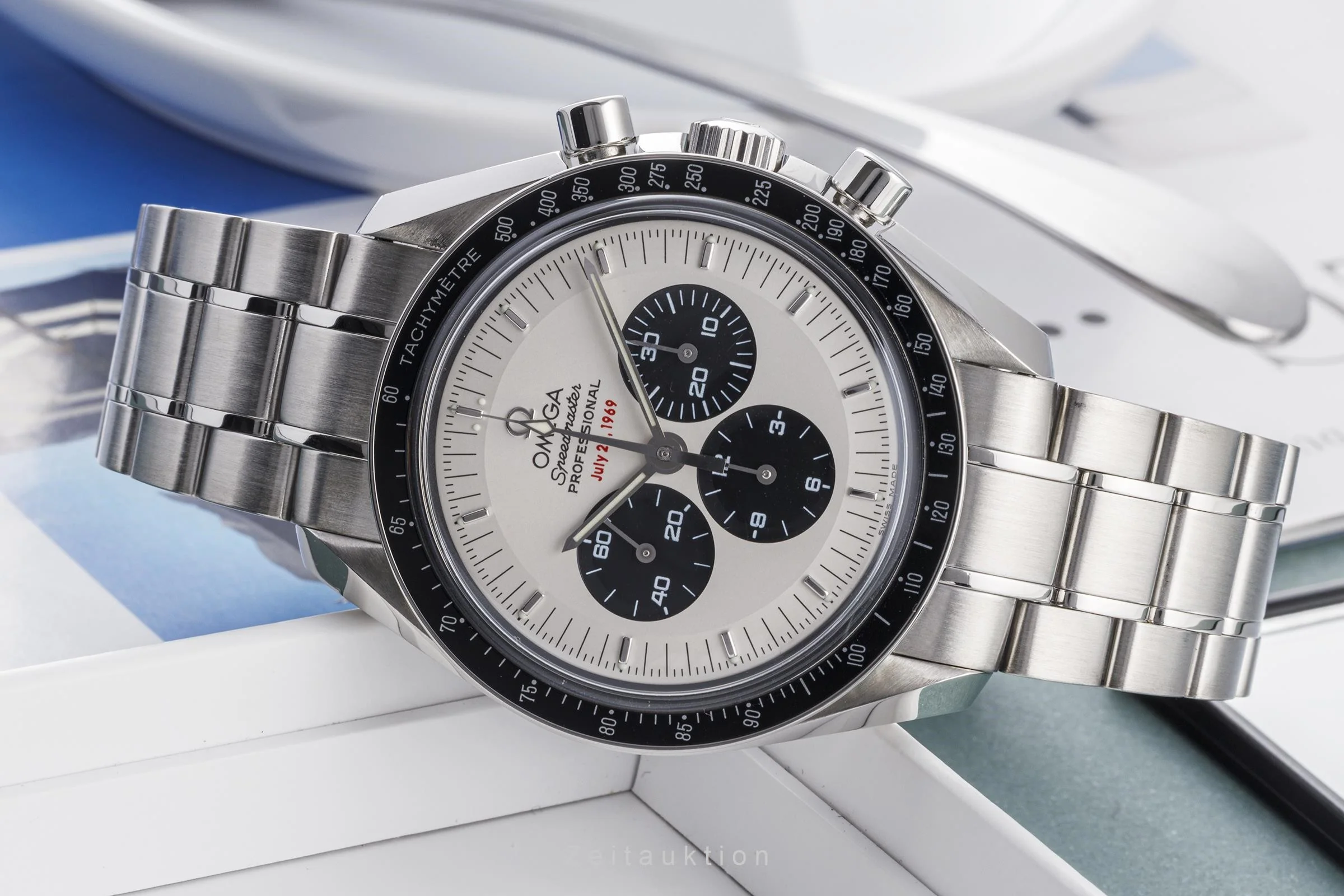 Omega Speedmaster Moonwatch chronograph steel manual winding men's watch 3569.31.00 Limited  [2305735] - Image 2