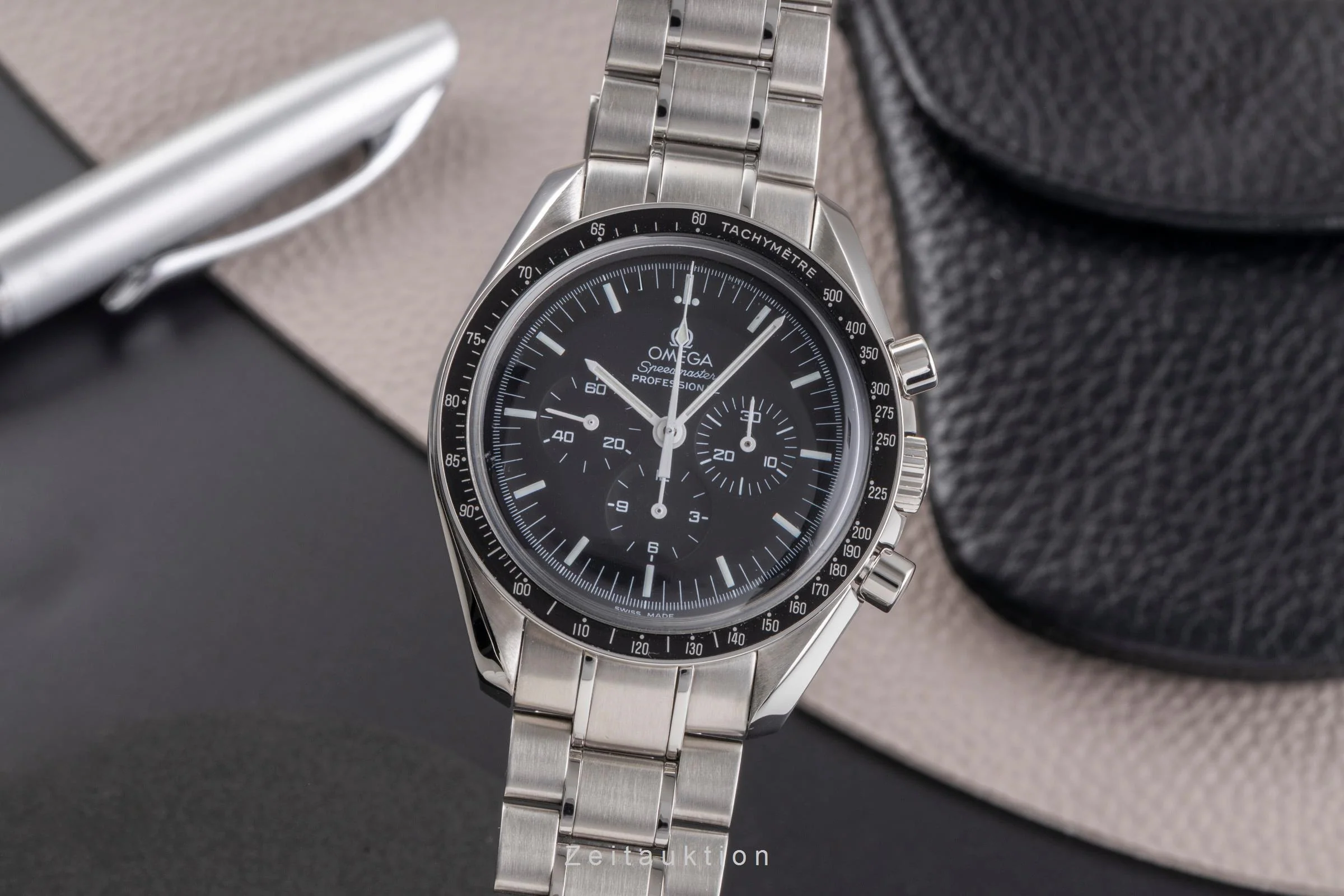 Omega Speedmaster Moonwatch chronograph steel manual winding men's watch 3570.50.00  [2504552] - Image 2