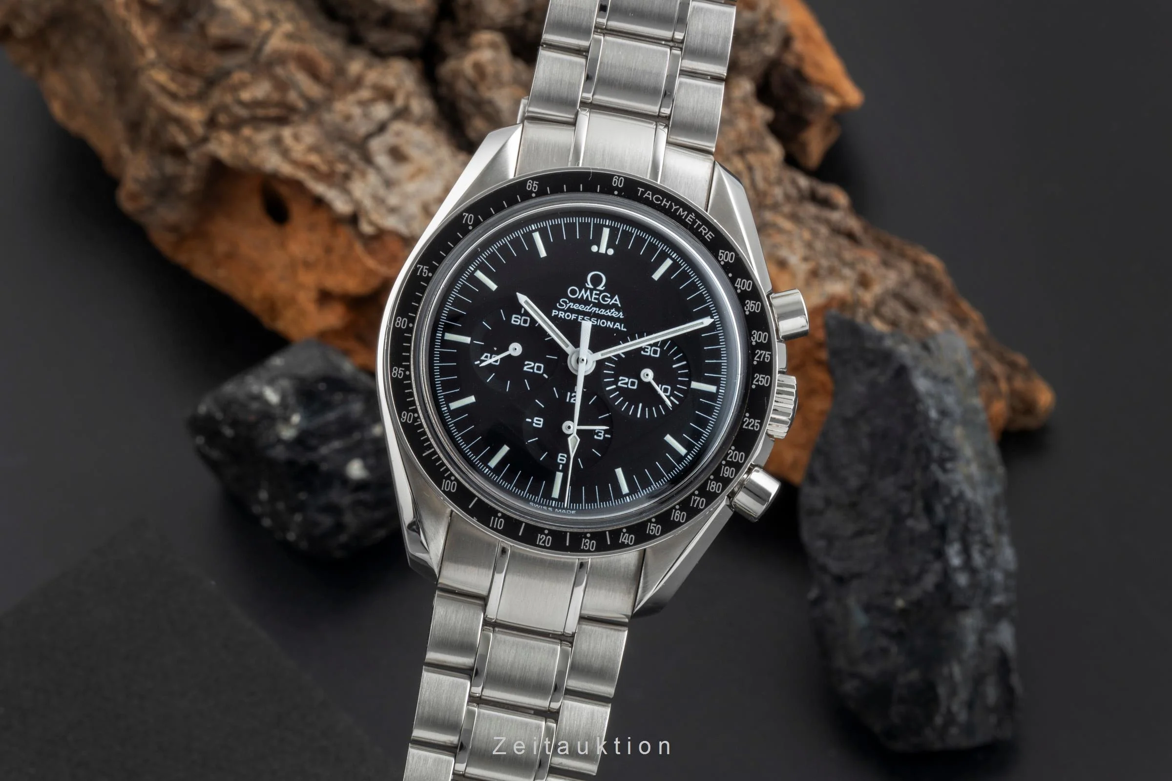 Omega Speedmaster Moonwatch chronograph steel manual winding men's watch 3570.50.00  [2505926] - Image 2