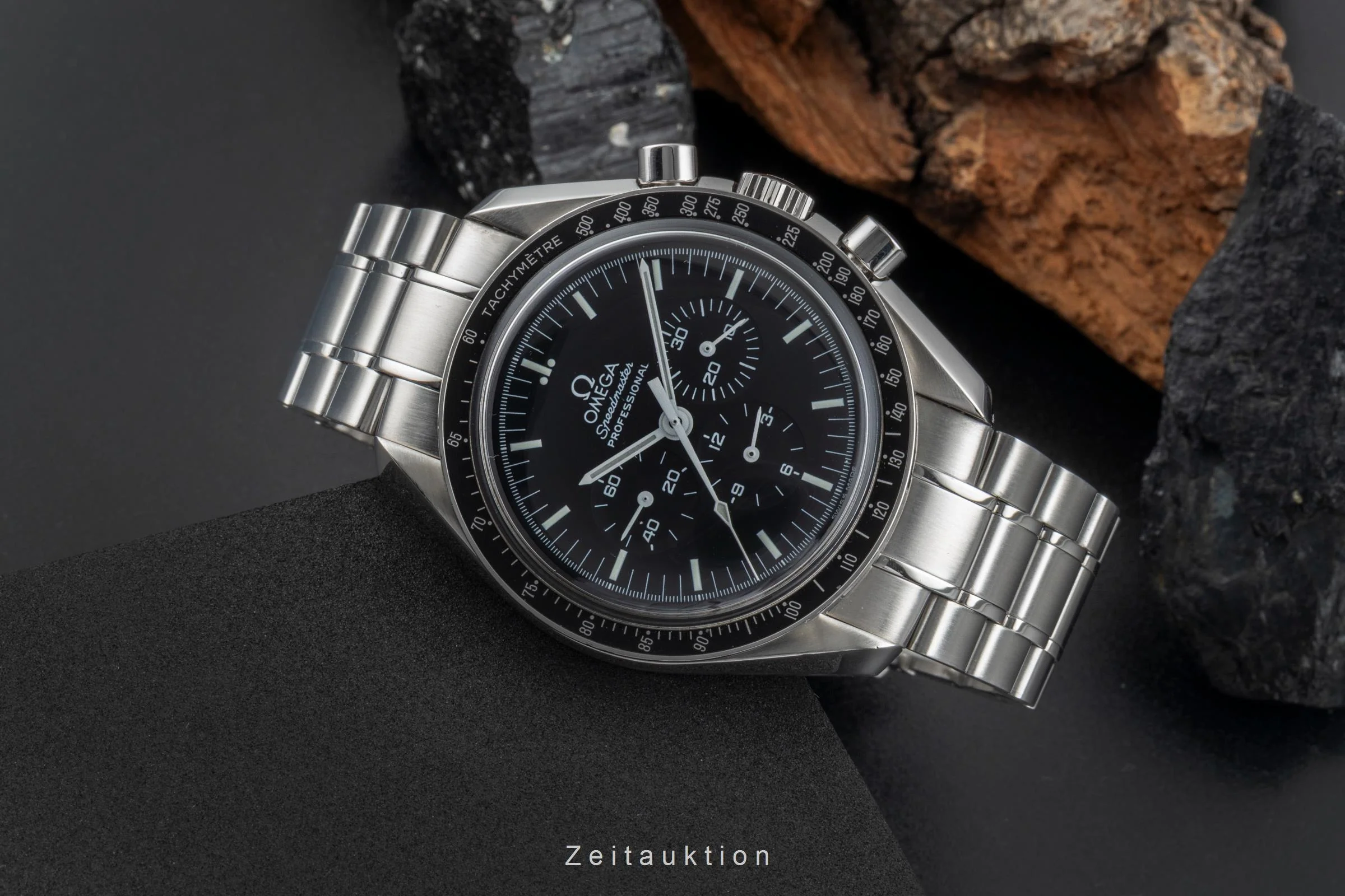 Omega Speedmaster Moonwatch chronograph steel manual winding men's watch 3570.50.00  [2505926] - Image 3