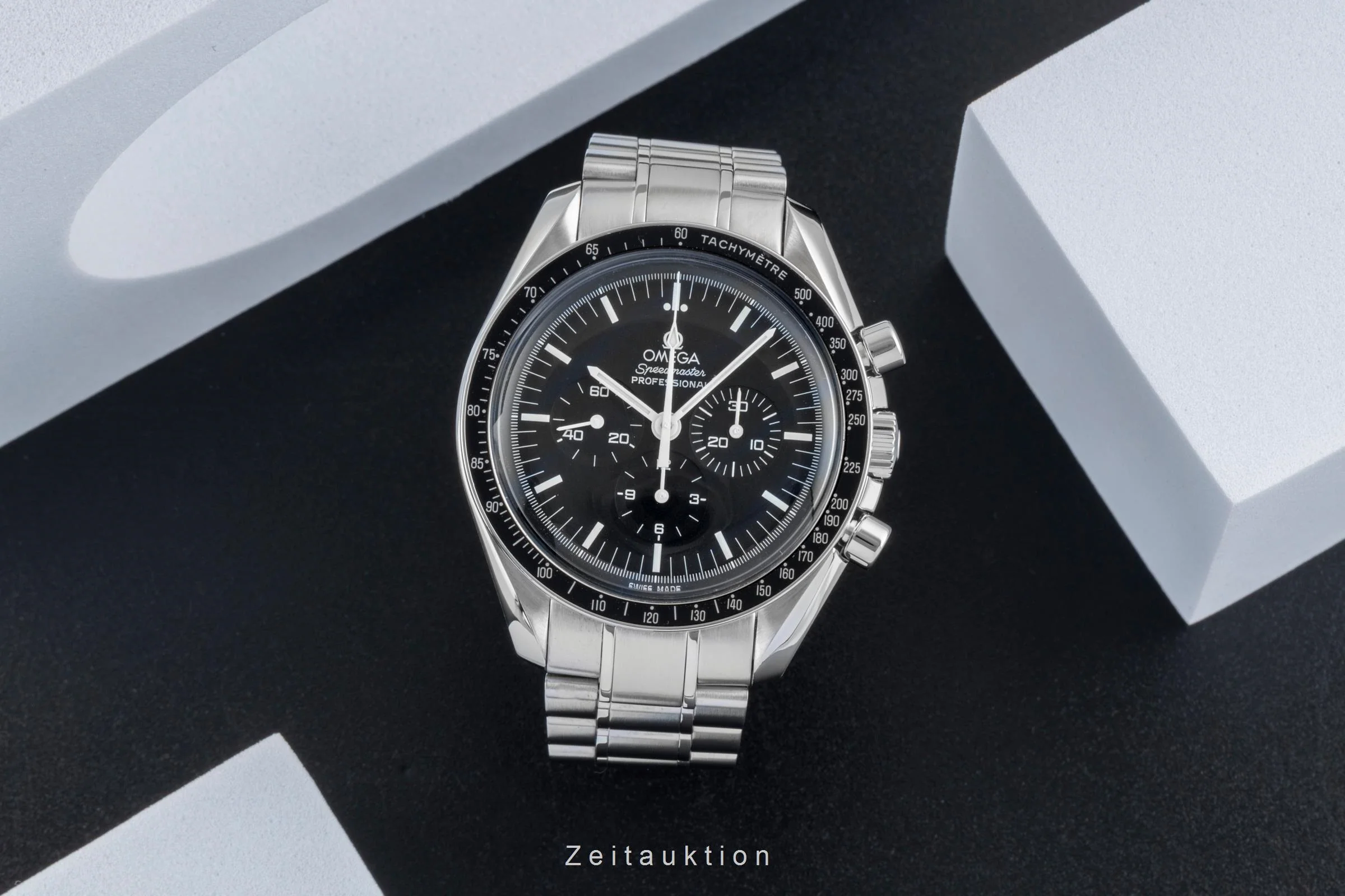 Omega Speedmaster Moonwatch chronograph steel manual winding men's watch 3570.50.00  [2506278] - Image 4