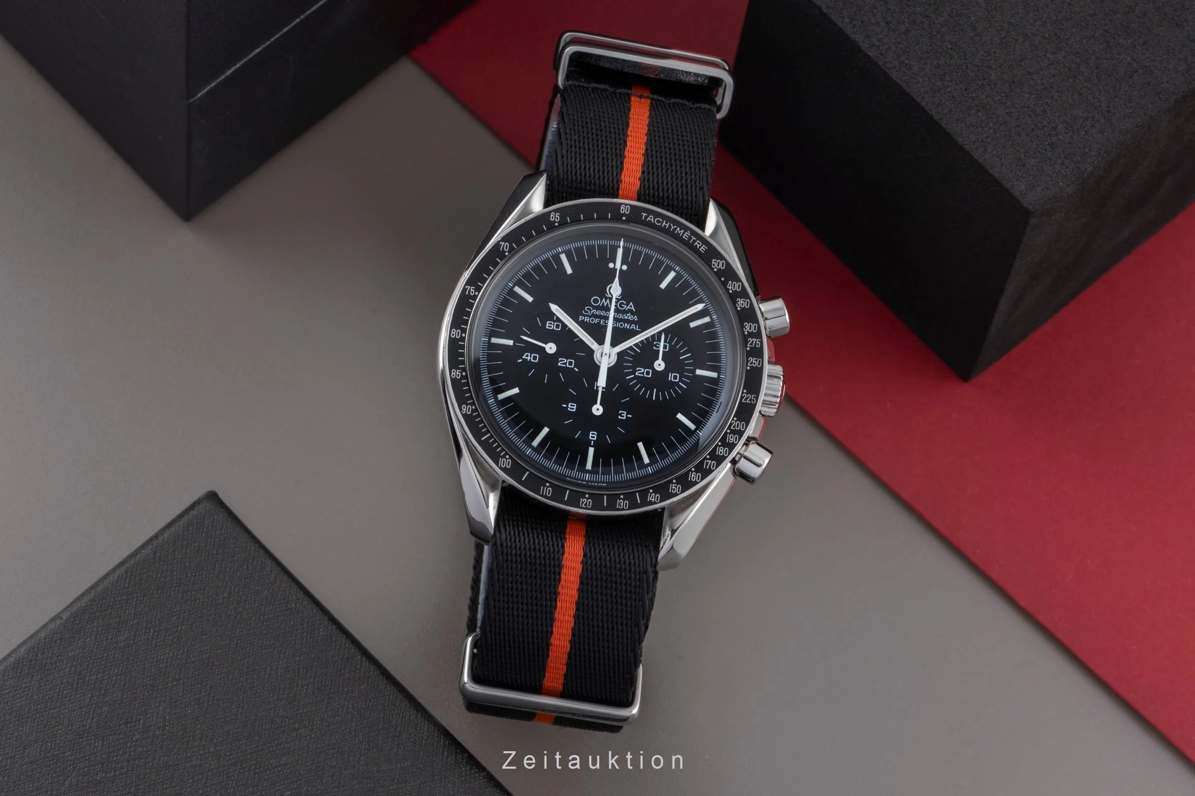 Omega Speedmaster Moonwatch chronograph steel manual winding men's watch 3570.50.00  [2506630] - Image 4