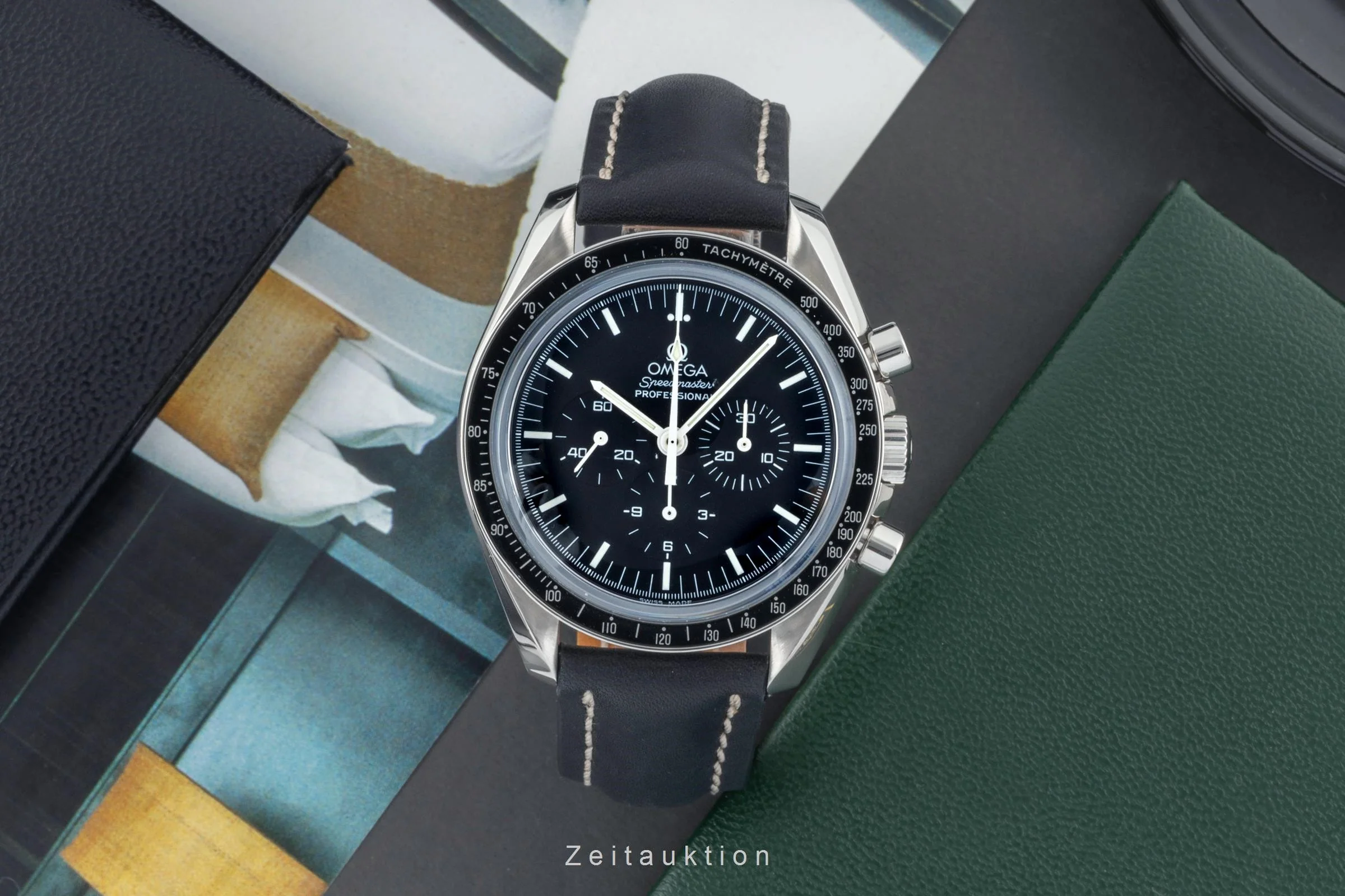 Omega Speedmaster Moonwatch chronograph steel manual winding men's watch 3573.50.00  [2401236] - Image 3