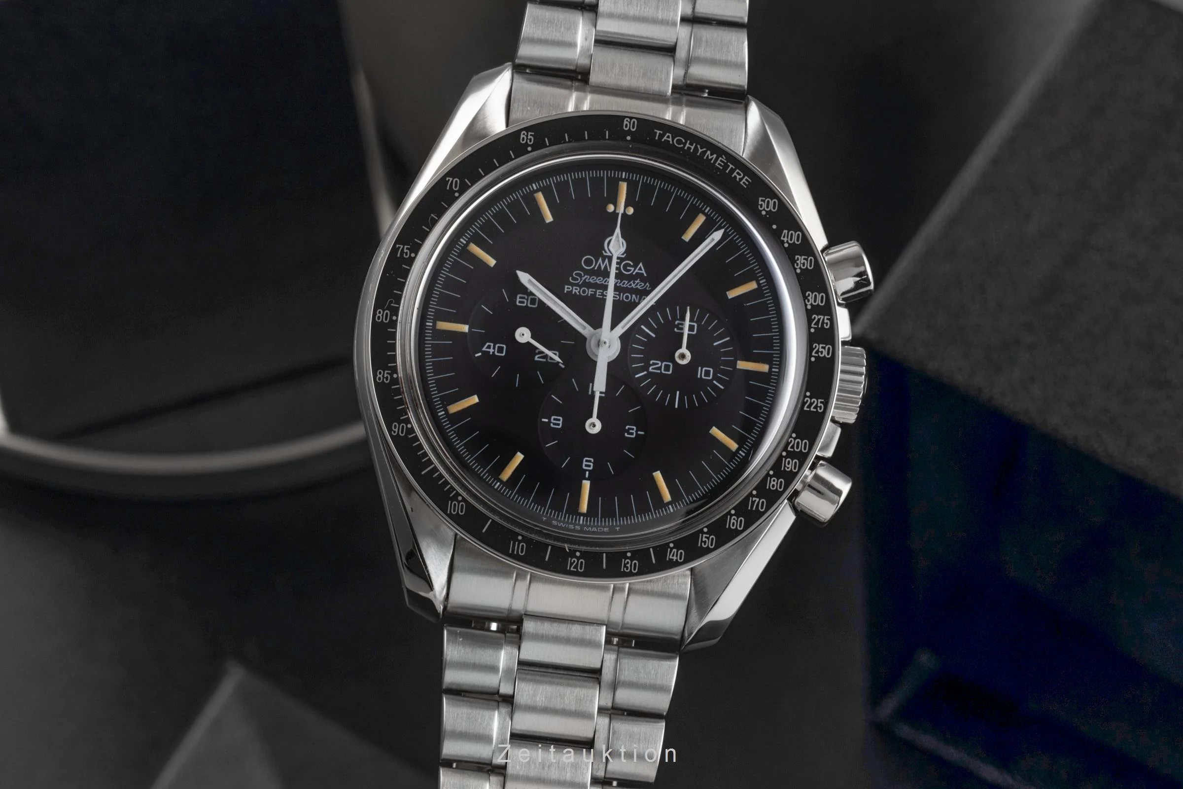 Omega Speedmaster Moonwatch chronograph steel manual winding men's watch 3590.50.00 LP: 7600EUR  [2502677] - Image 2