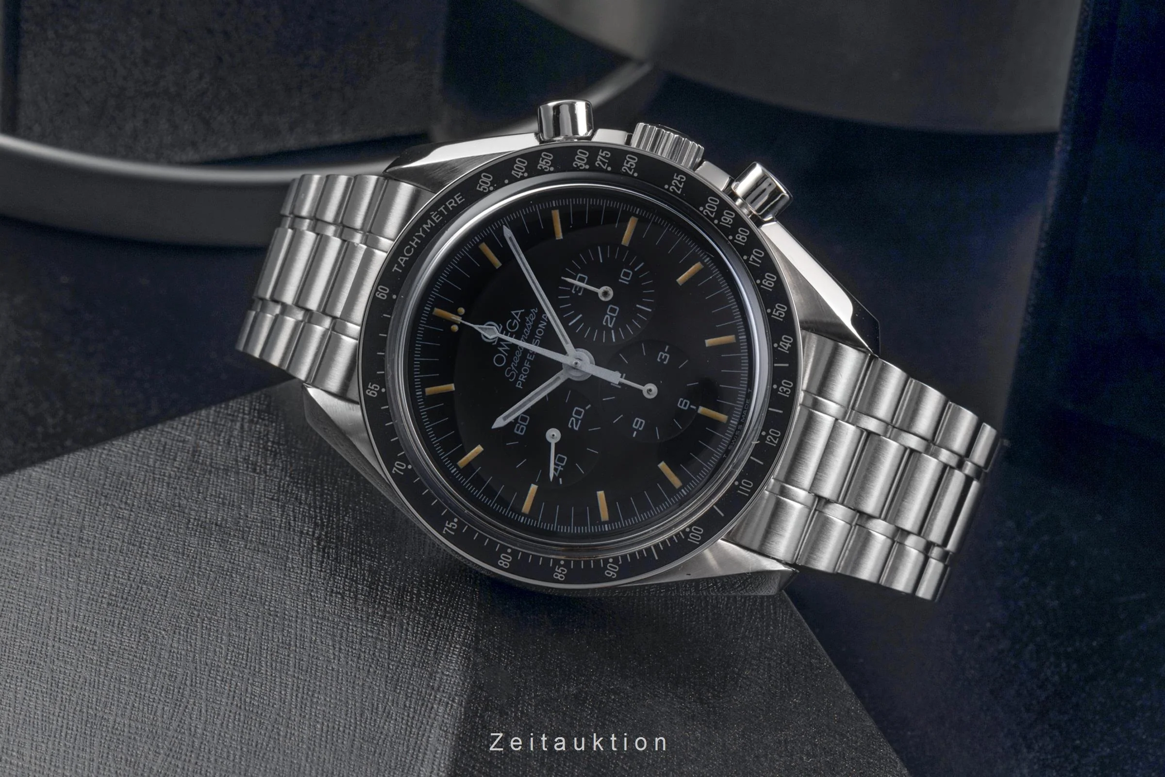 Omega Speedmaster Moonwatch chronograph steel manual winding men's watch 3590.50.00 LP: 7600EUR  [2502677] - Image 3