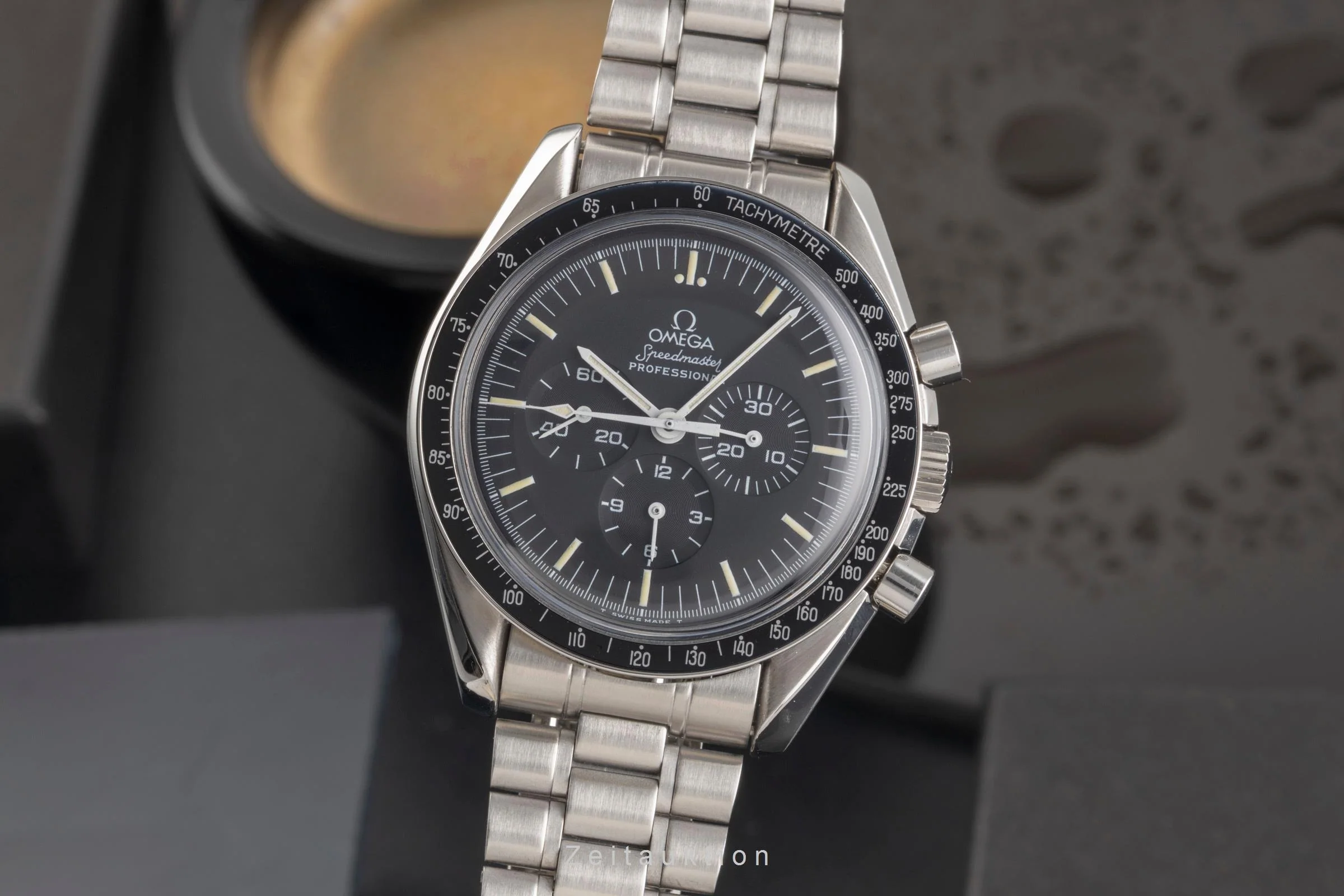 Omega Speedmaster Moonwatch chronograph steel manual winding men's watch 3590.50.00  [2503716] - Image 2