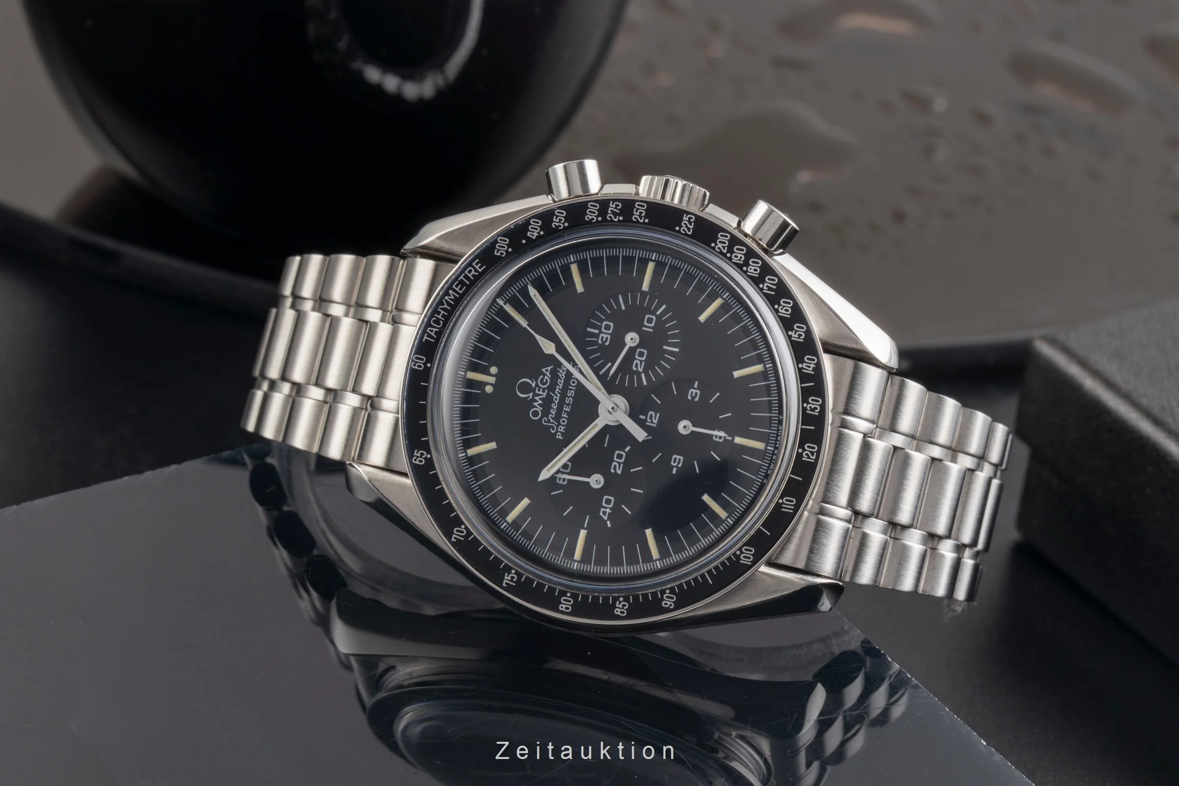 Omega Speedmaster Moonwatch chronograph steel manual winding men's watch 3590.50.00  [2503716] - Image 3