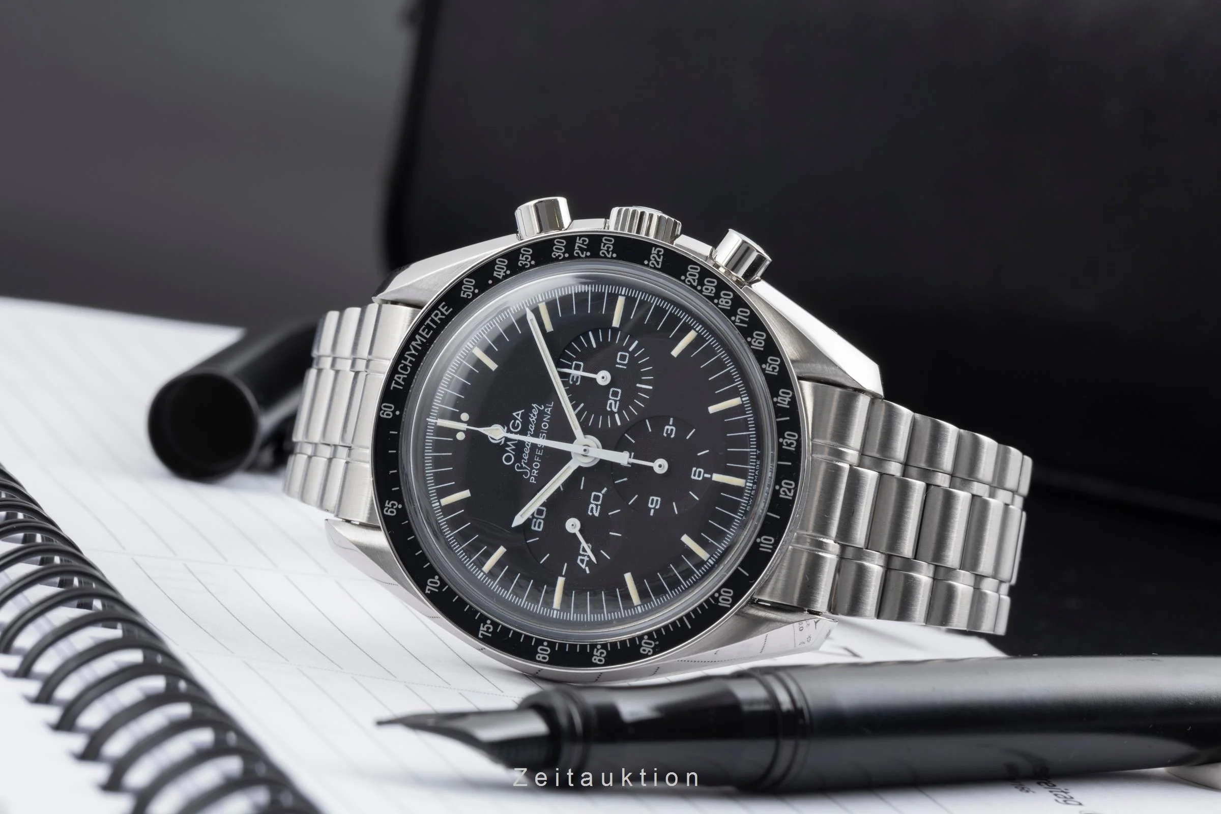 Omega Speedmaster Moonwatch chronograph steel manual winding men's watch 3890.50.00    145.022 LP: 7600EUR  [2504892] - Image 3