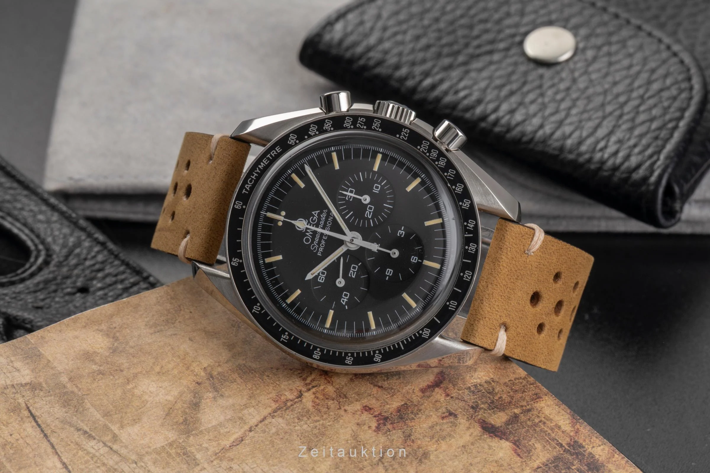 Omega Speedmaster Moonwatch chronograph steel manual winding men's watch ST 145.022 LP: 8300EUR  [2502758] - Image 3