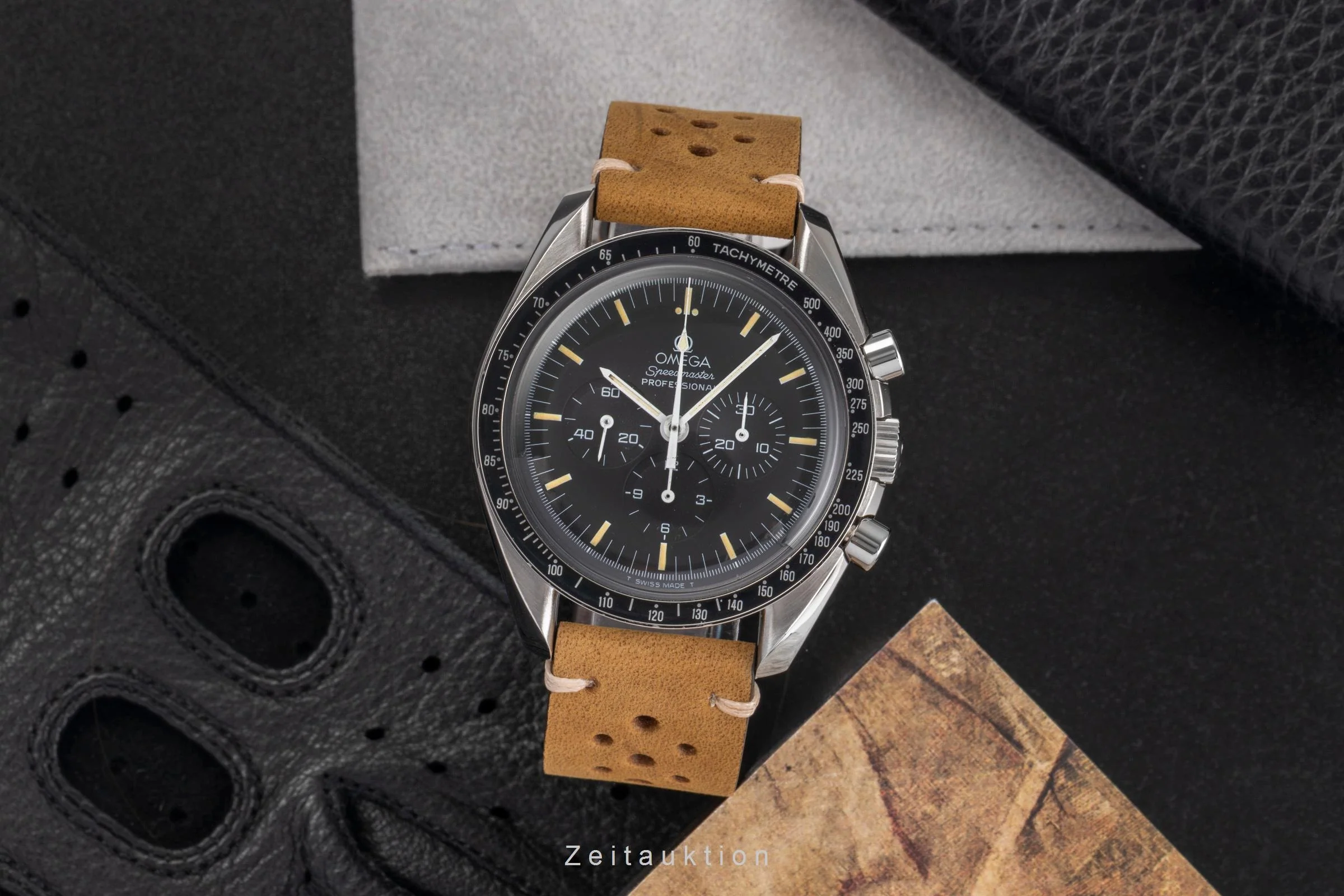 Omega Speedmaster Moonwatch chronograph steel manual winding men's watch ST 145.022 LP: 8300EUR  [2502758] - Image 4