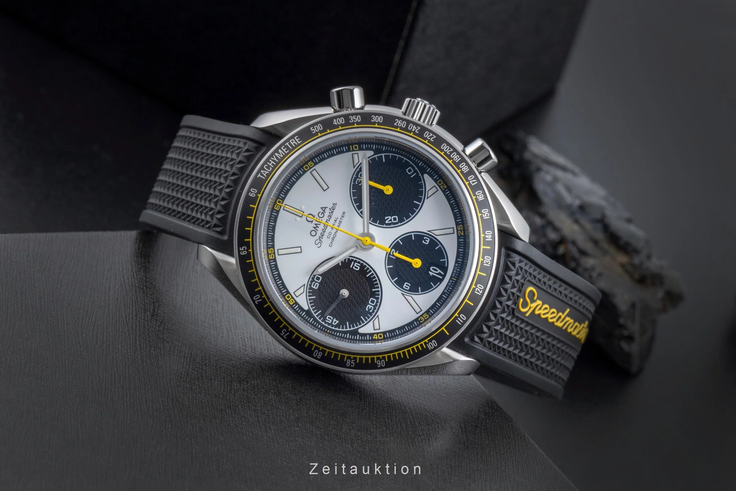 Omega Speedmaster Racing chronograph steel automatic men's watch 326.32.40.50.04.001  [2506791] - Image 3