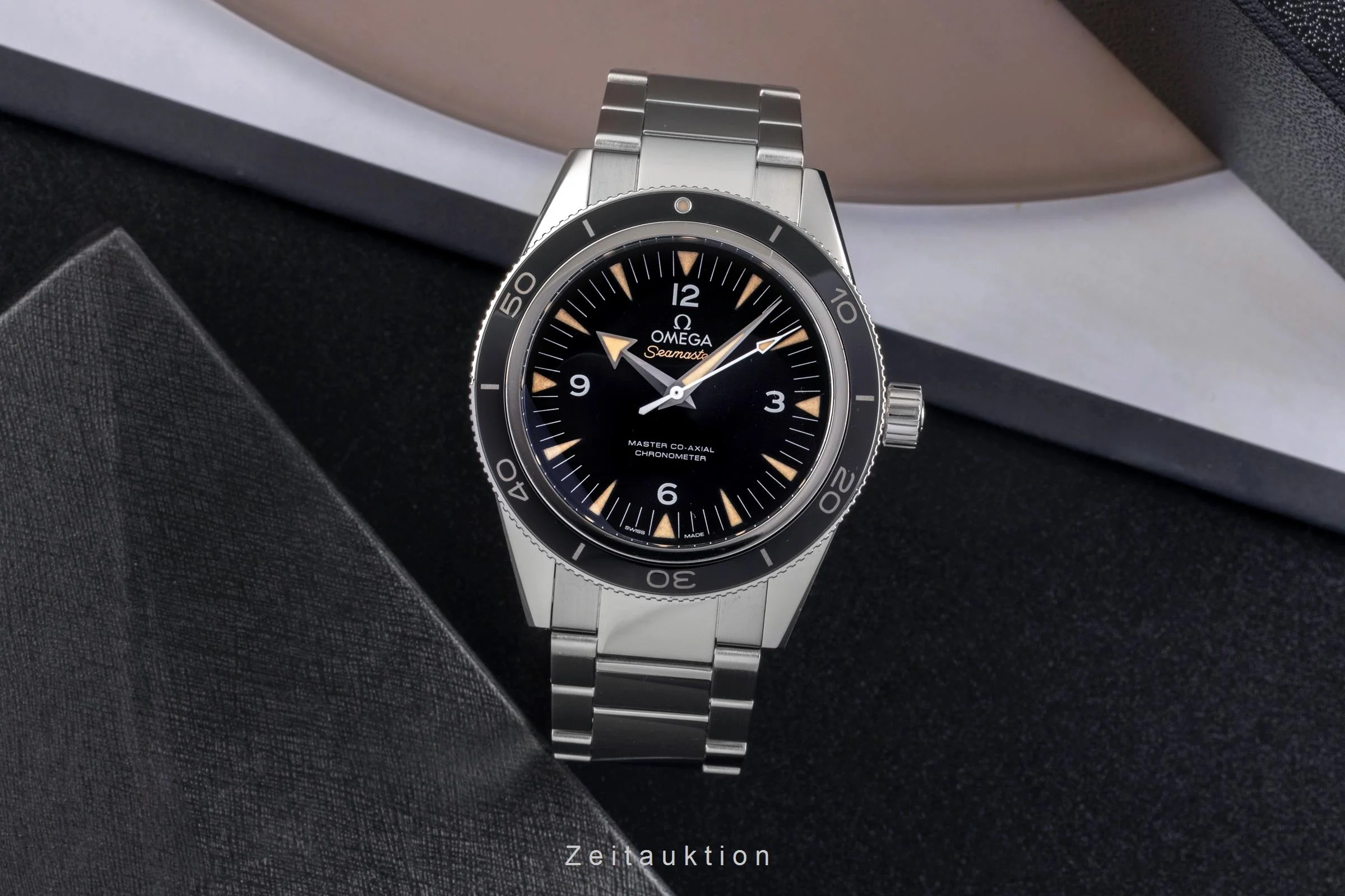 Omega Speedmaster steel automatic men's watch 233.30.41.21.01.001 LP: 7700EUR  [2503825] - Image 4