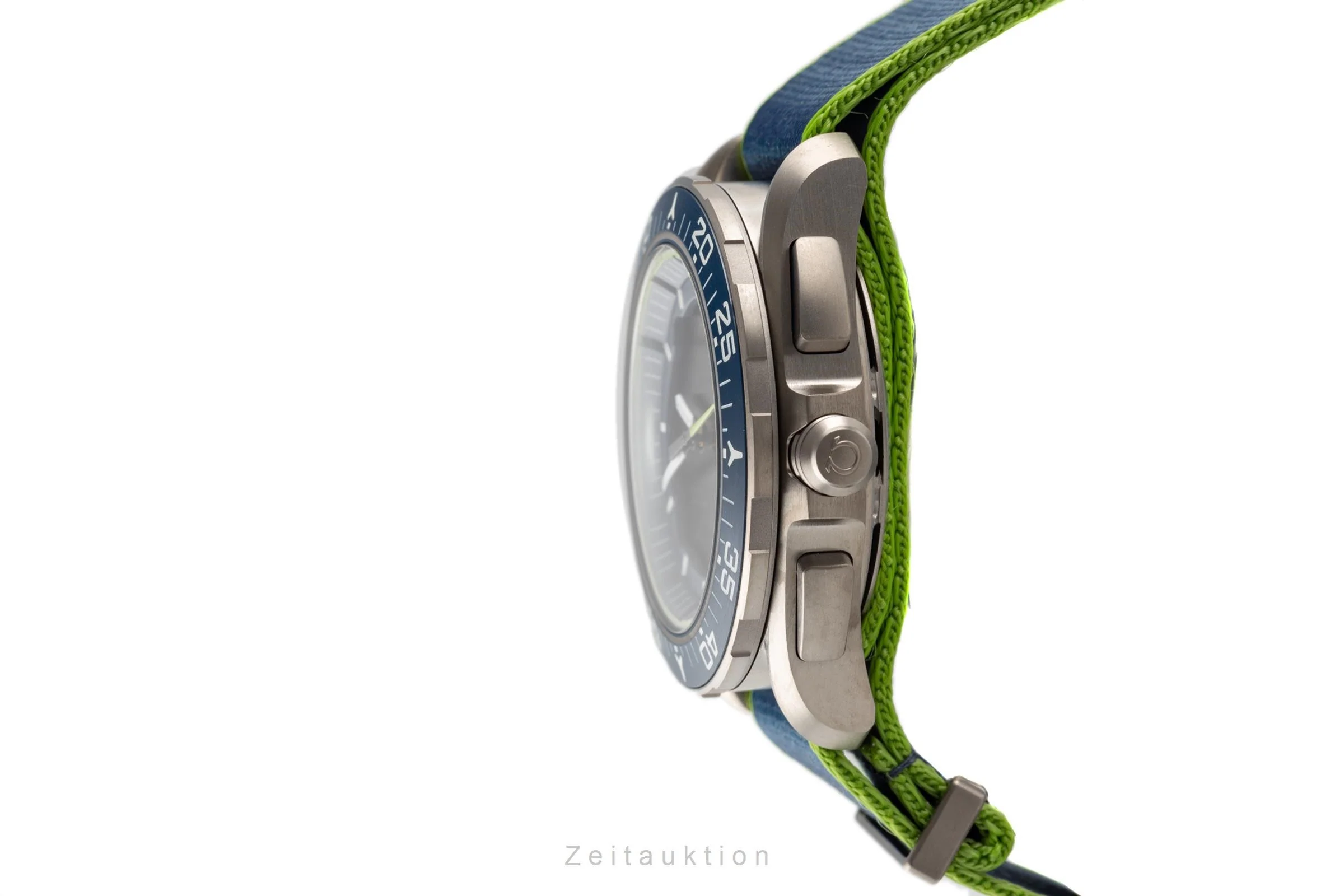 Omega Speedmaster titanium quartz men's watch 318.92.45.79.03.001 LP: 5500EUR Limited  [2203463] - Image 6