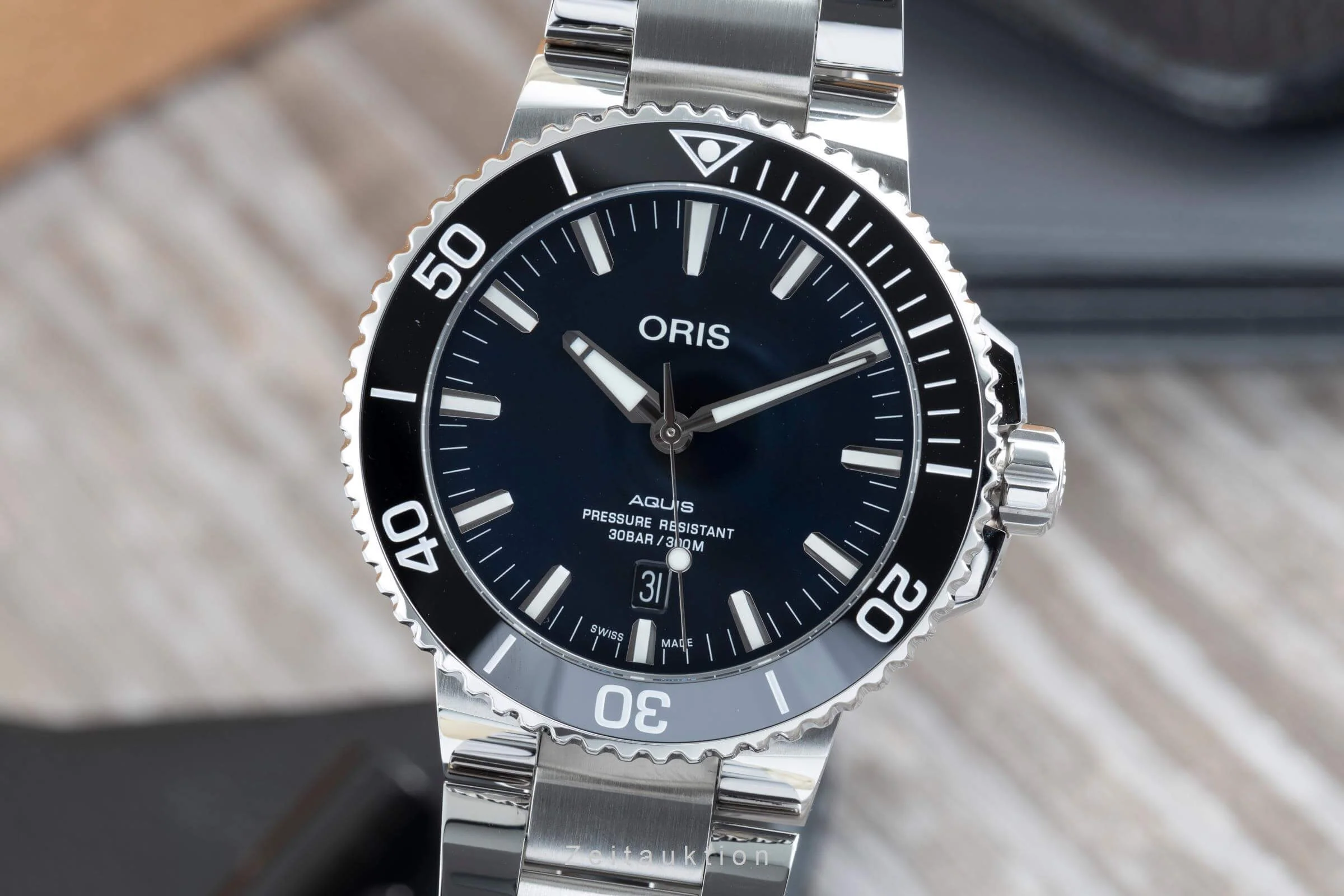 Oris Aquis Date steel automatic men's watch 01 733 7730 4135  [2501919] - Image 2