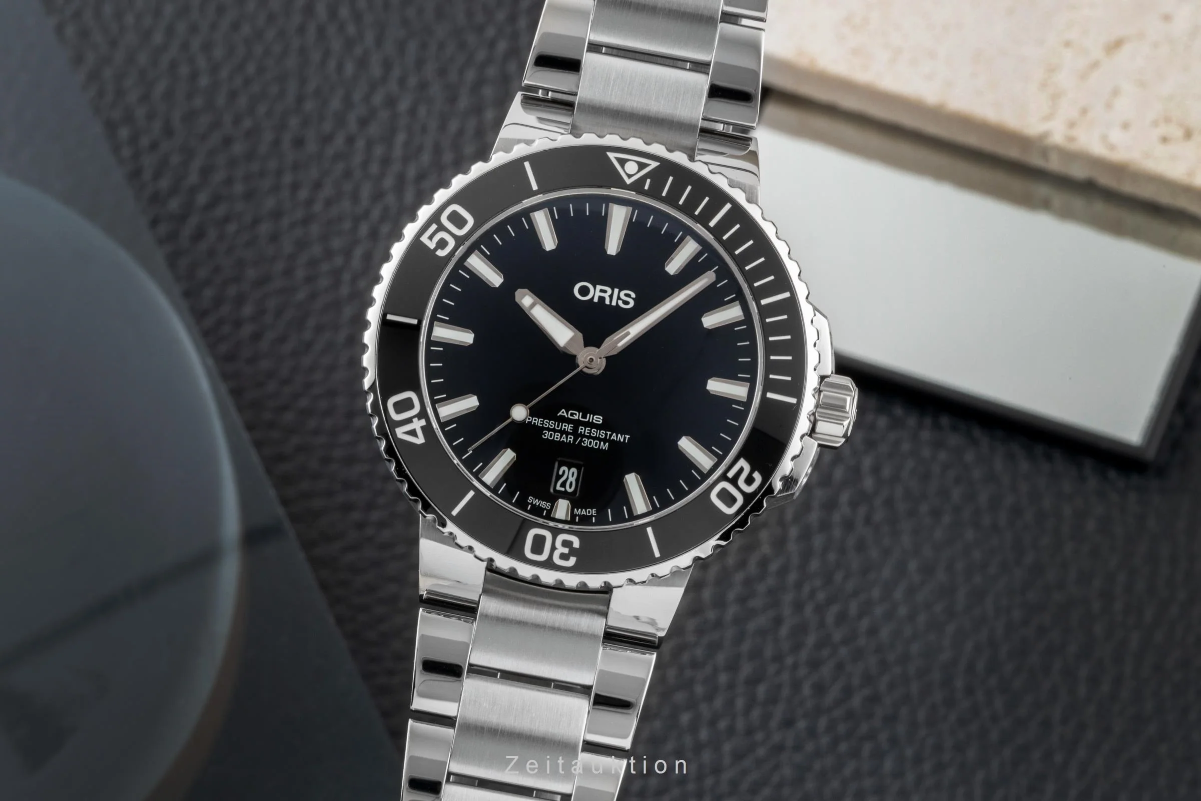Oris Aquis Date steel automatic men's watch 01 733 7732 4134-07 4 21 64FC LP: 2400EUR  [2600568] - Image 2